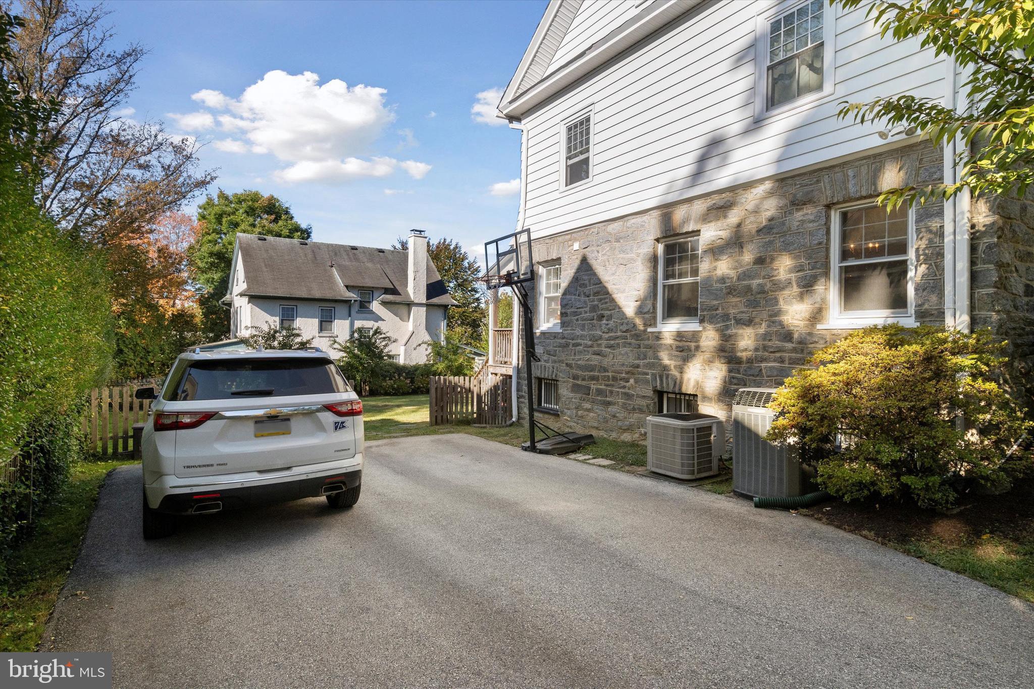 NARBERTH - Residential