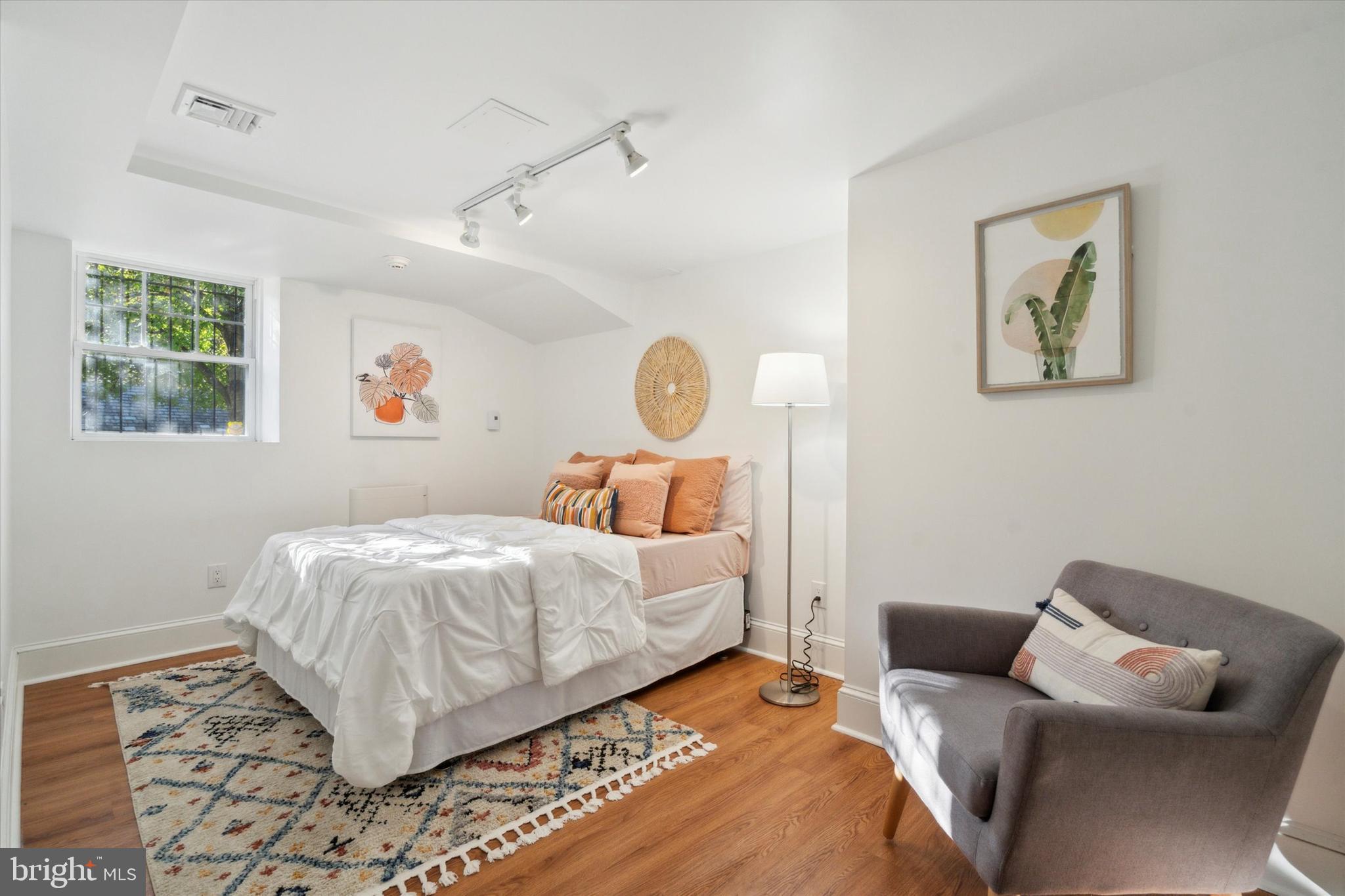 NARBERTH - Residential