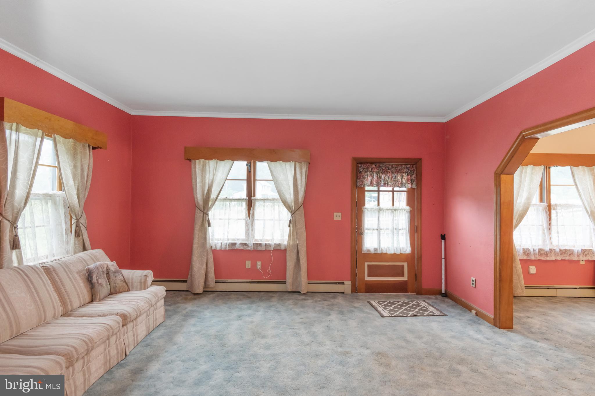 POINT OF ROCKS ESTATES - Residential