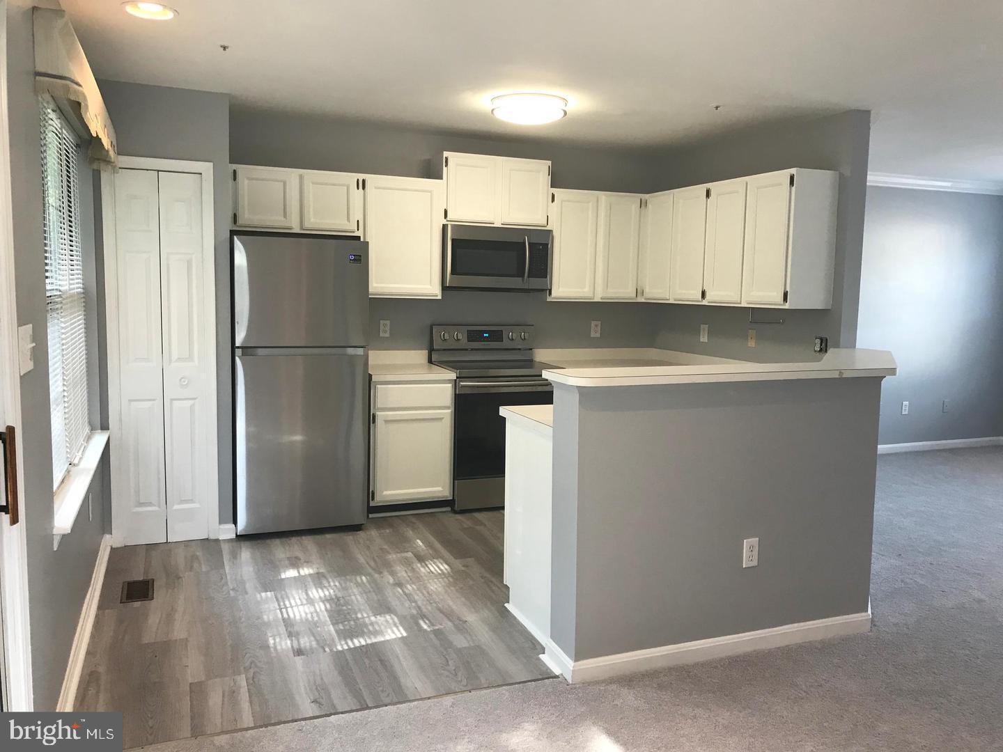 KINGS GRANT - Residential Lease