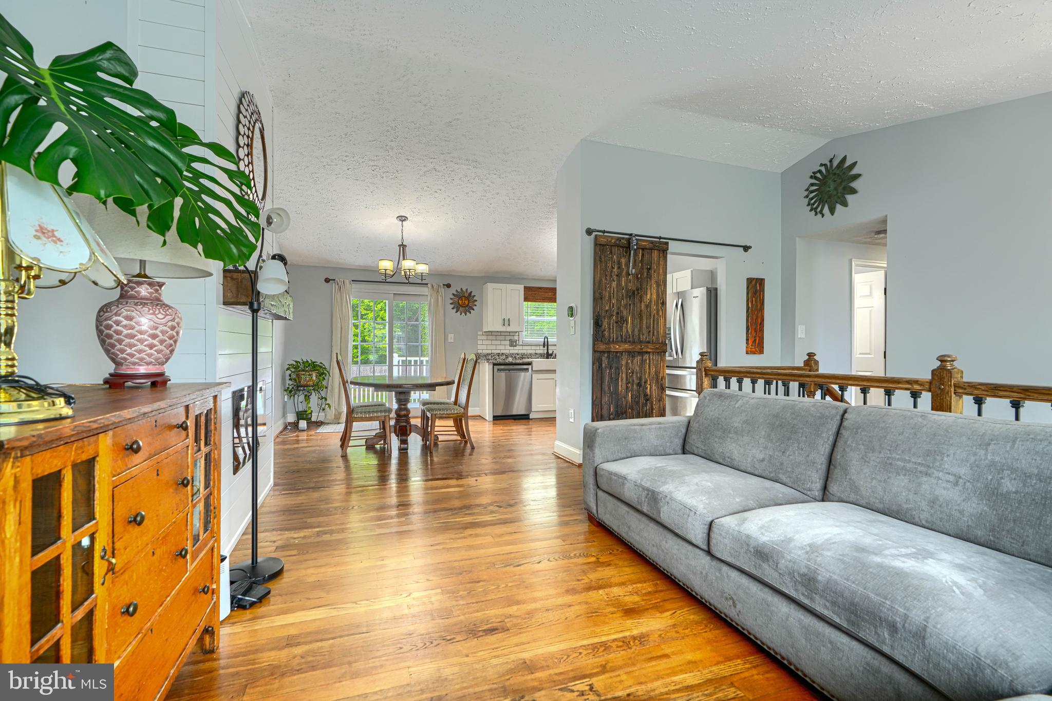 HILLSDALE - Residential