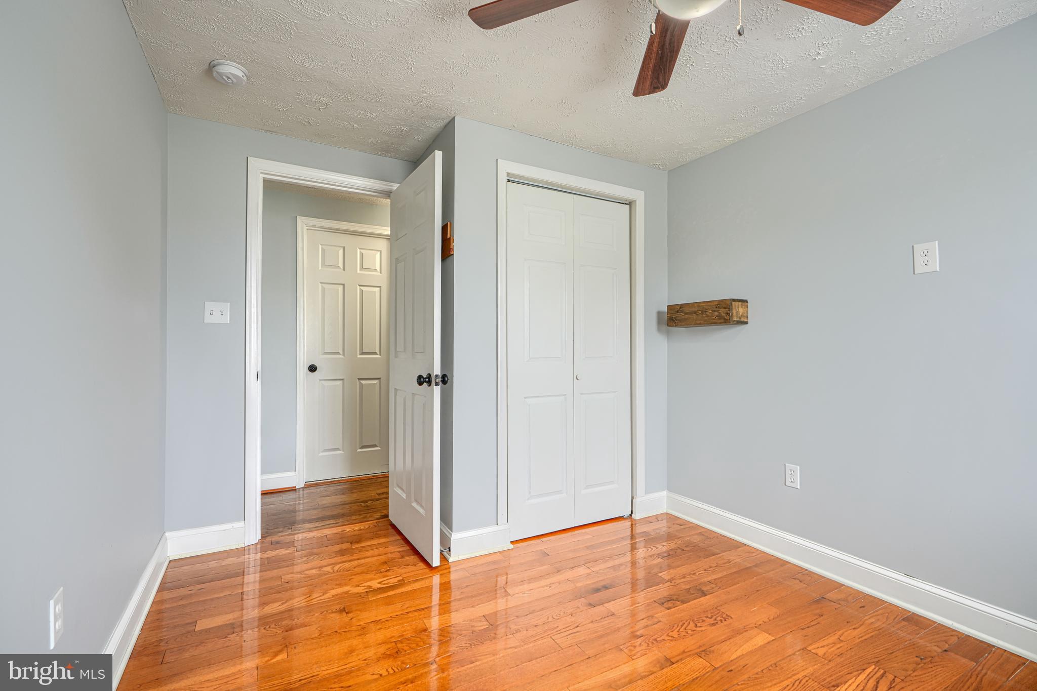 HILLSDALE - Residential
