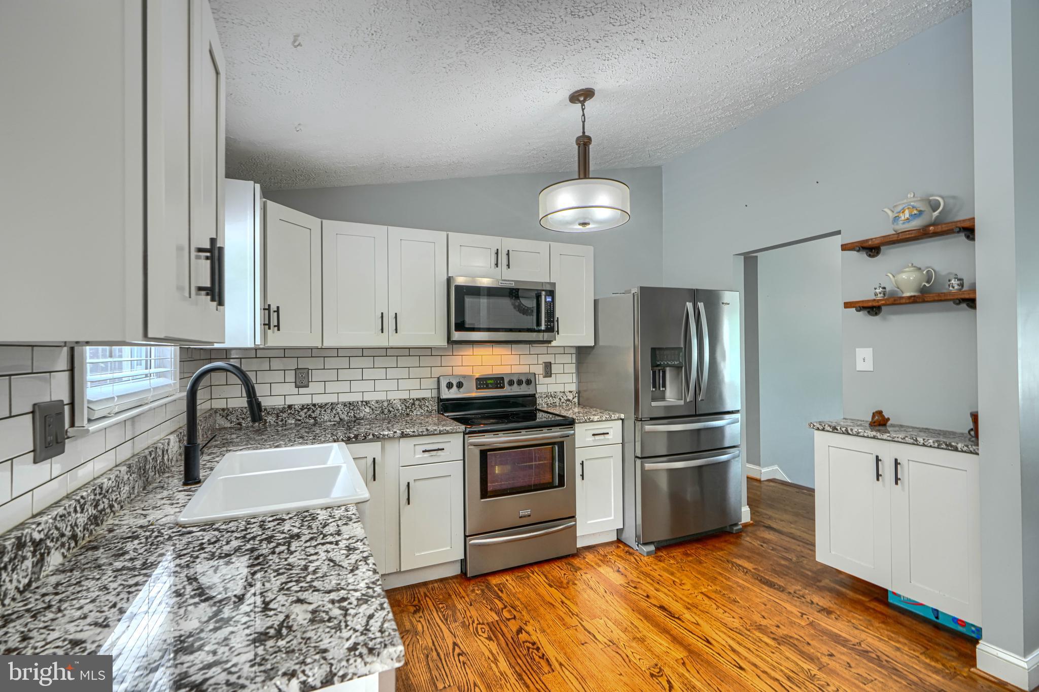 HILLSDALE - Residential