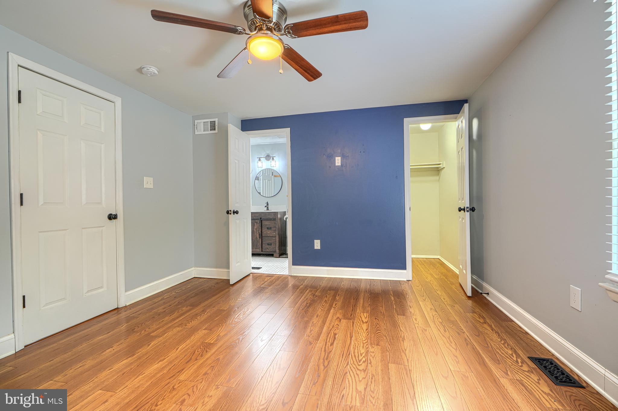 HILLSDALE - Residential