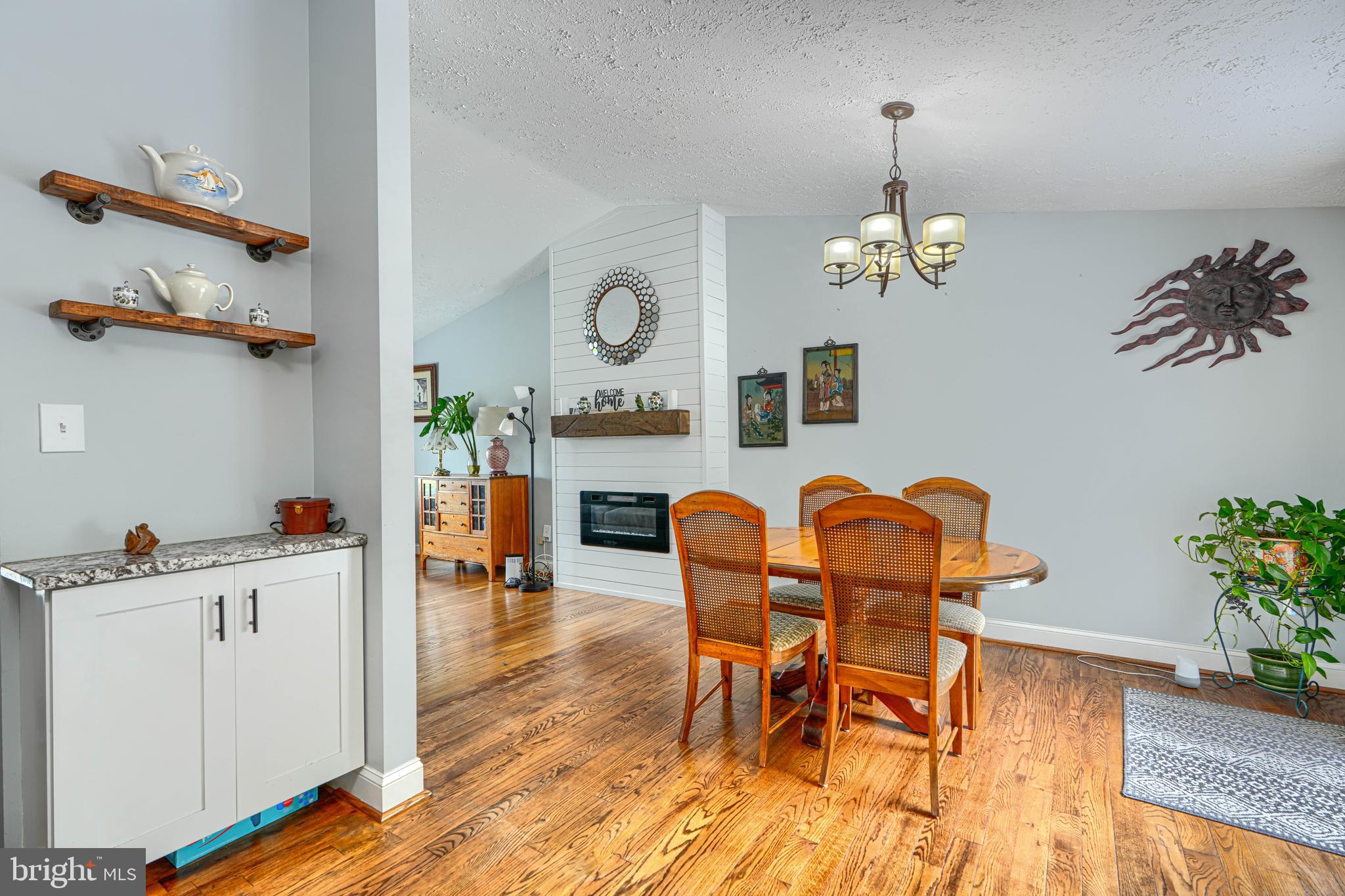 HILLSDALE - Residential