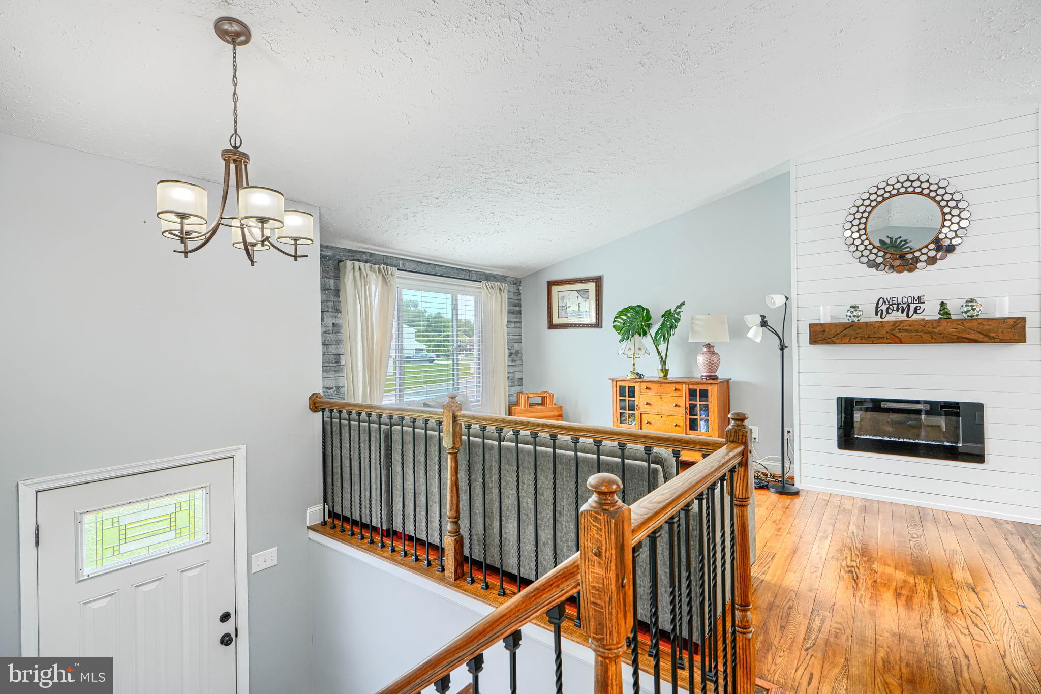 HILLSDALE - Residential