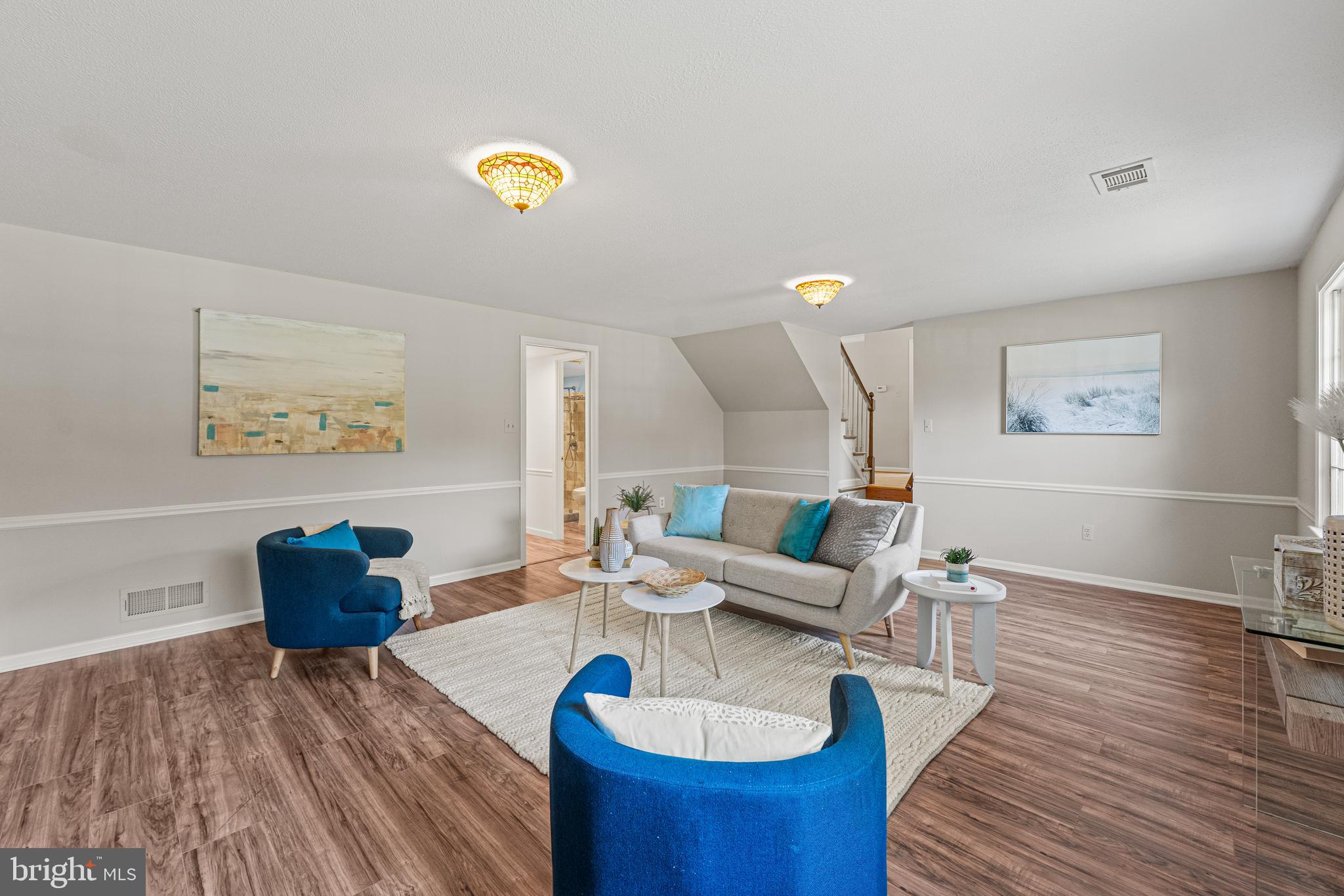 SHERWOOD FOREST MANOR - Residential