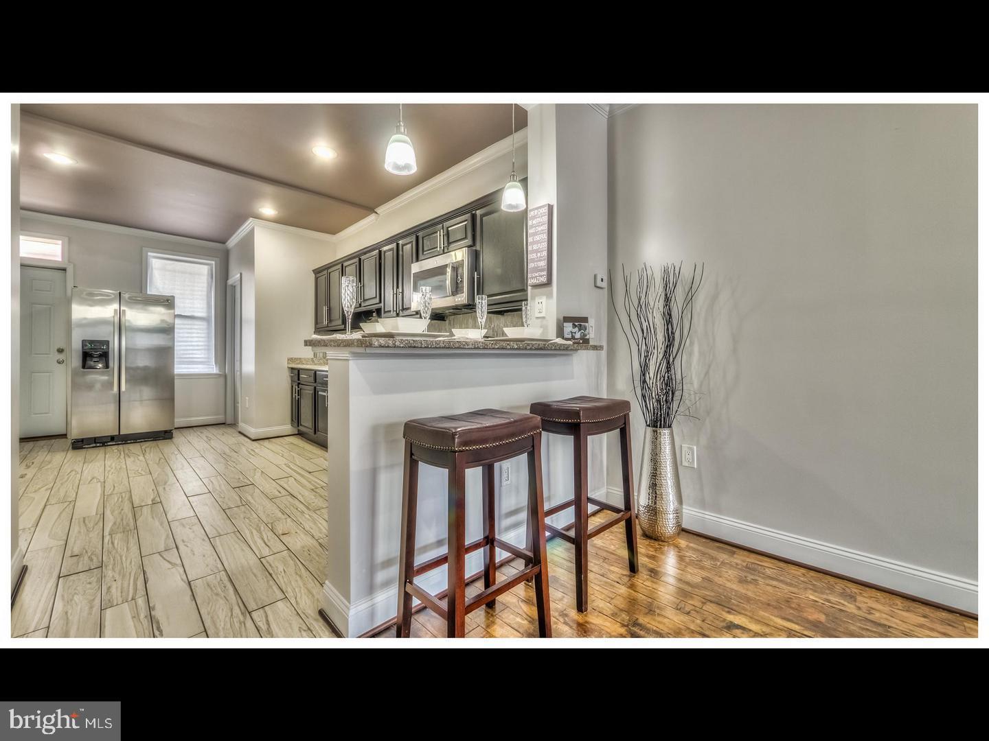 ELLWOOD PARK - Residential