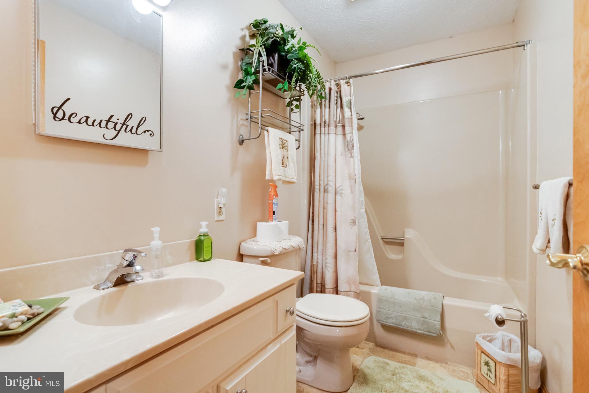 SHARON ACRES ESTATES - Residential