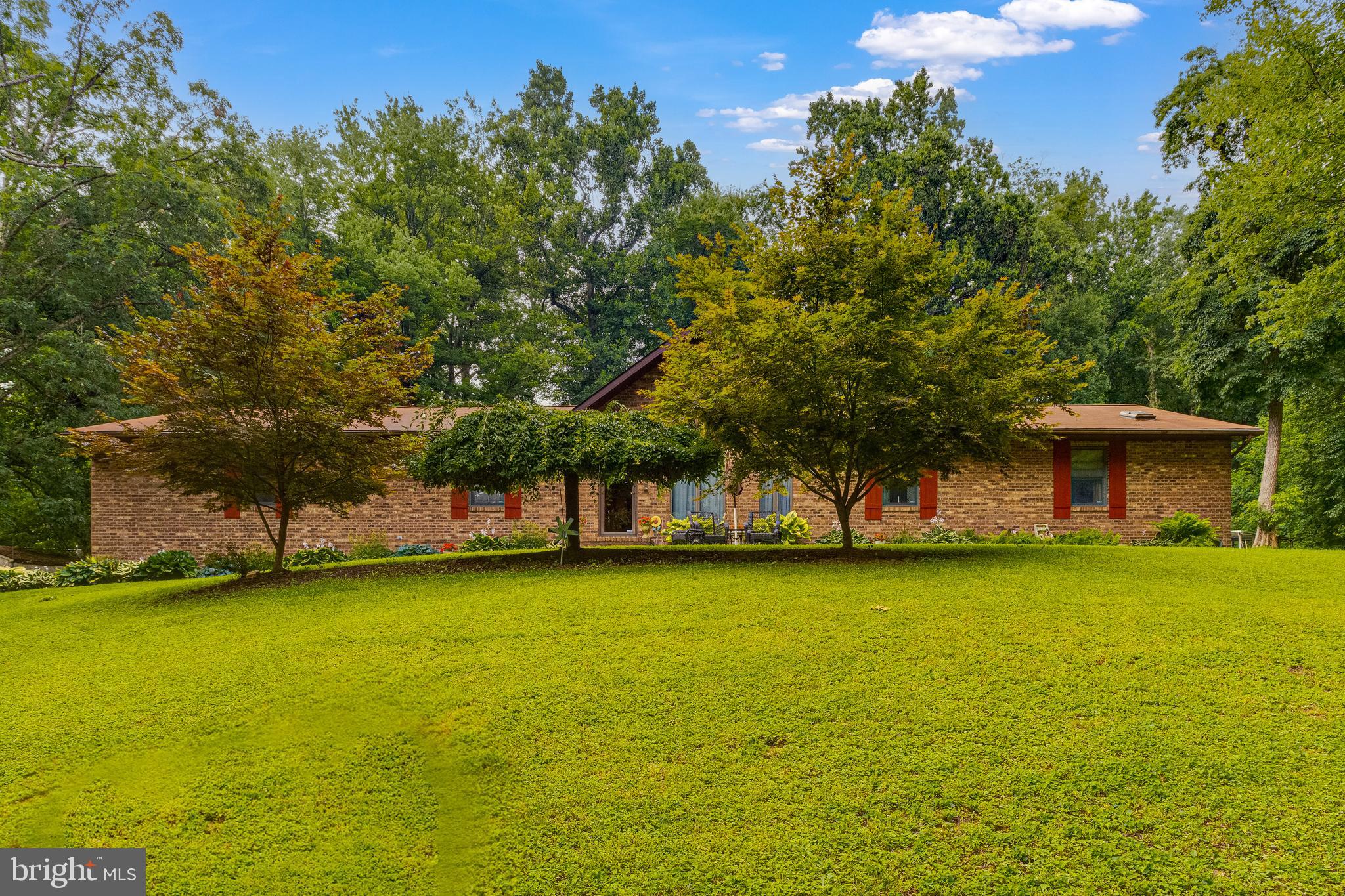 SHARON ACRES ESTATES - Residential