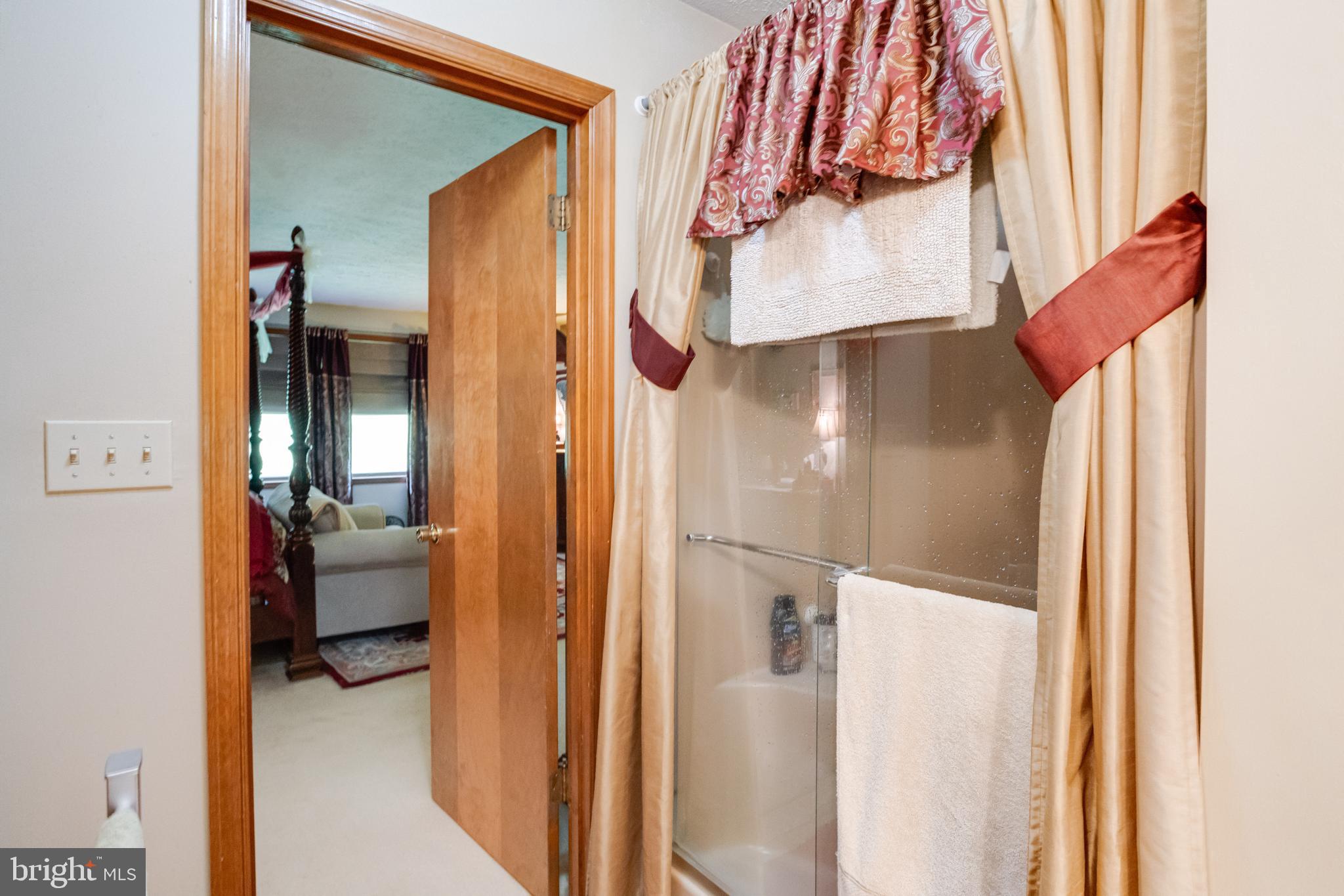 SHARON ACRES ESTATES - Residential