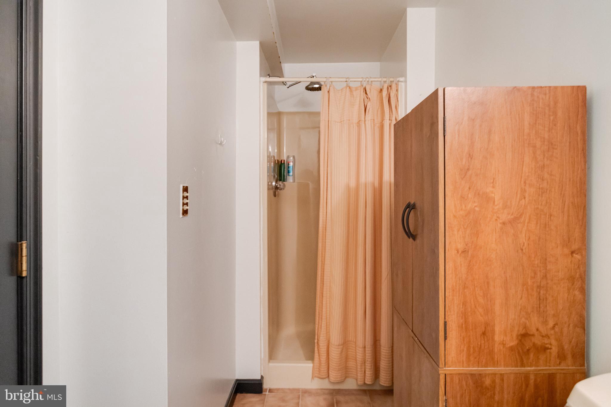 SHARON ACRES ESTATES - Residential