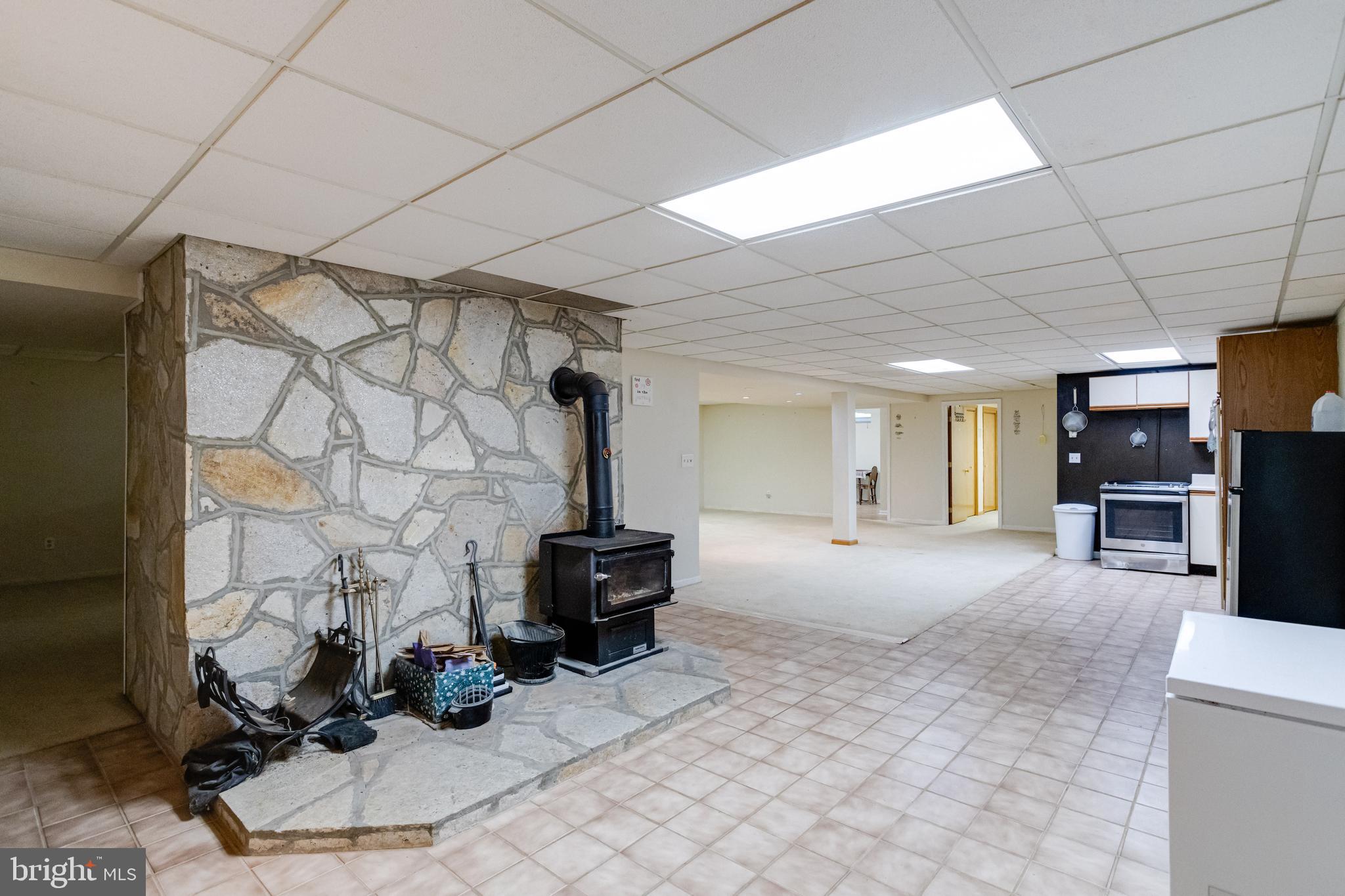 SHARON ACRES ESTATES - Residential