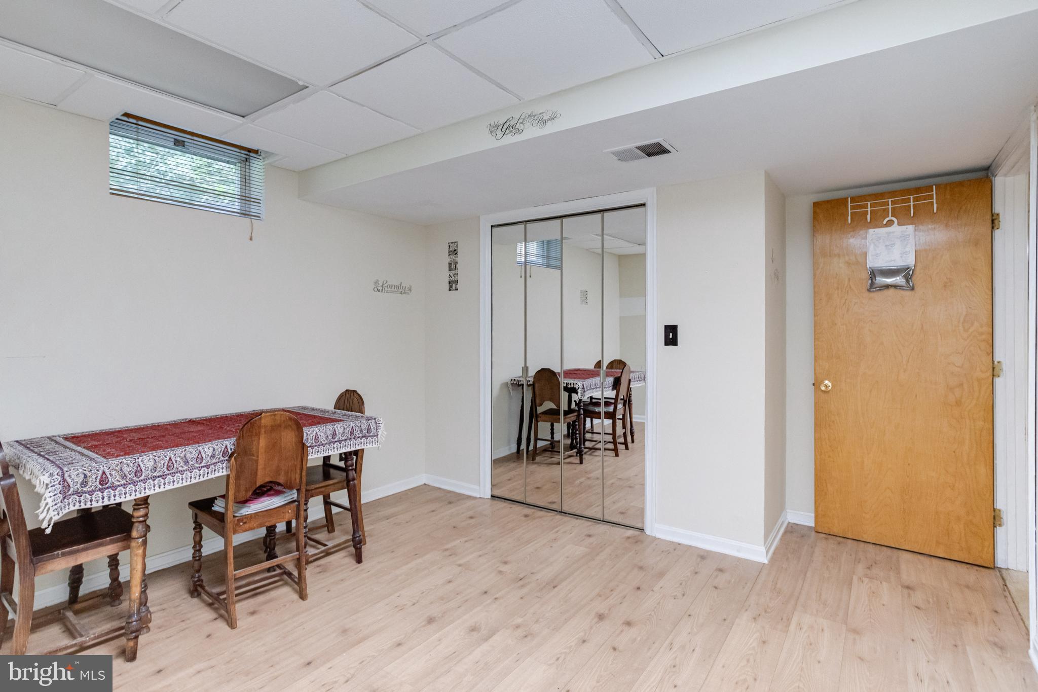 SHARON ACRES ESTATES - Residential