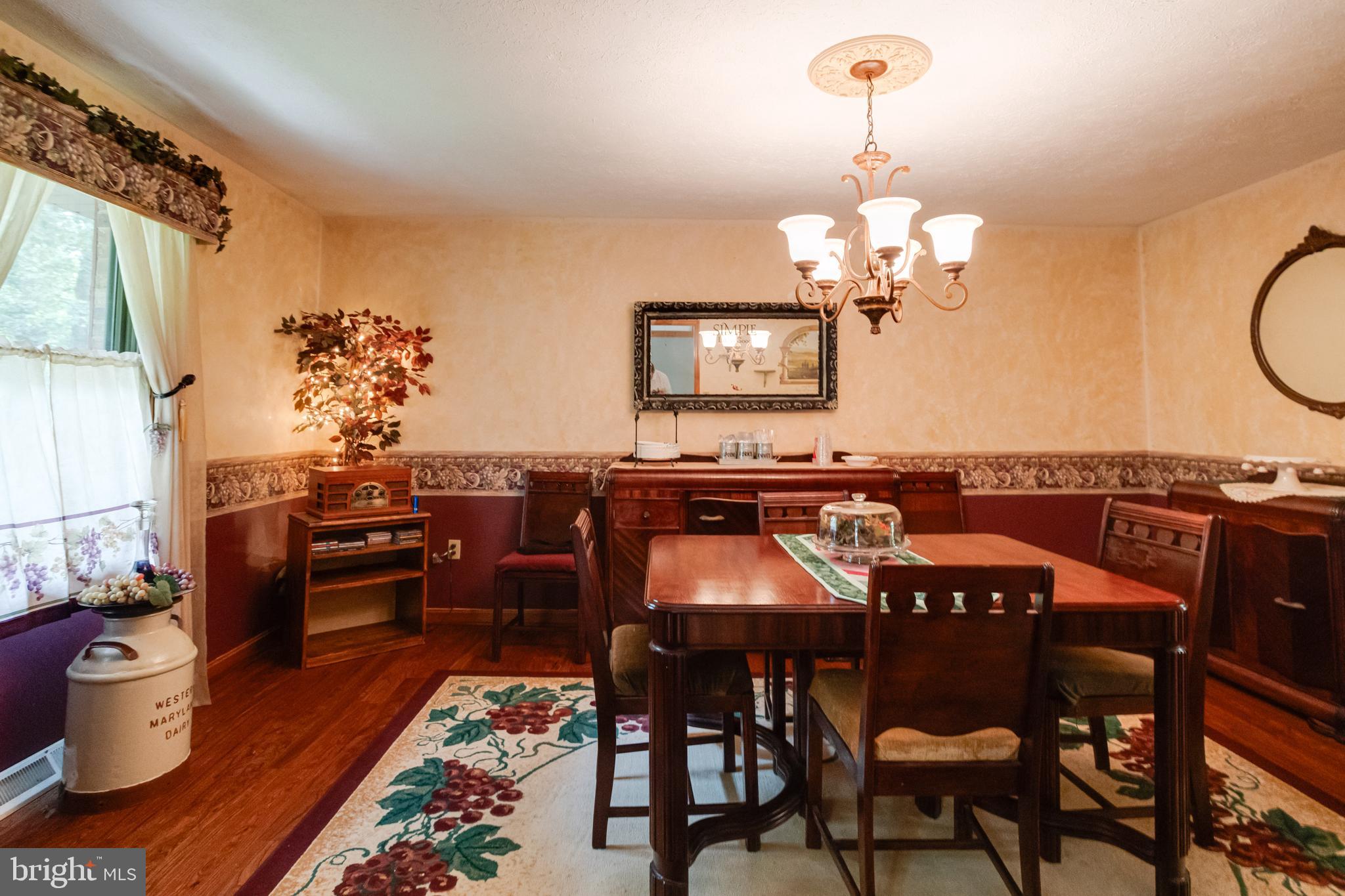 SHARON ACRES ESTATES - Residential