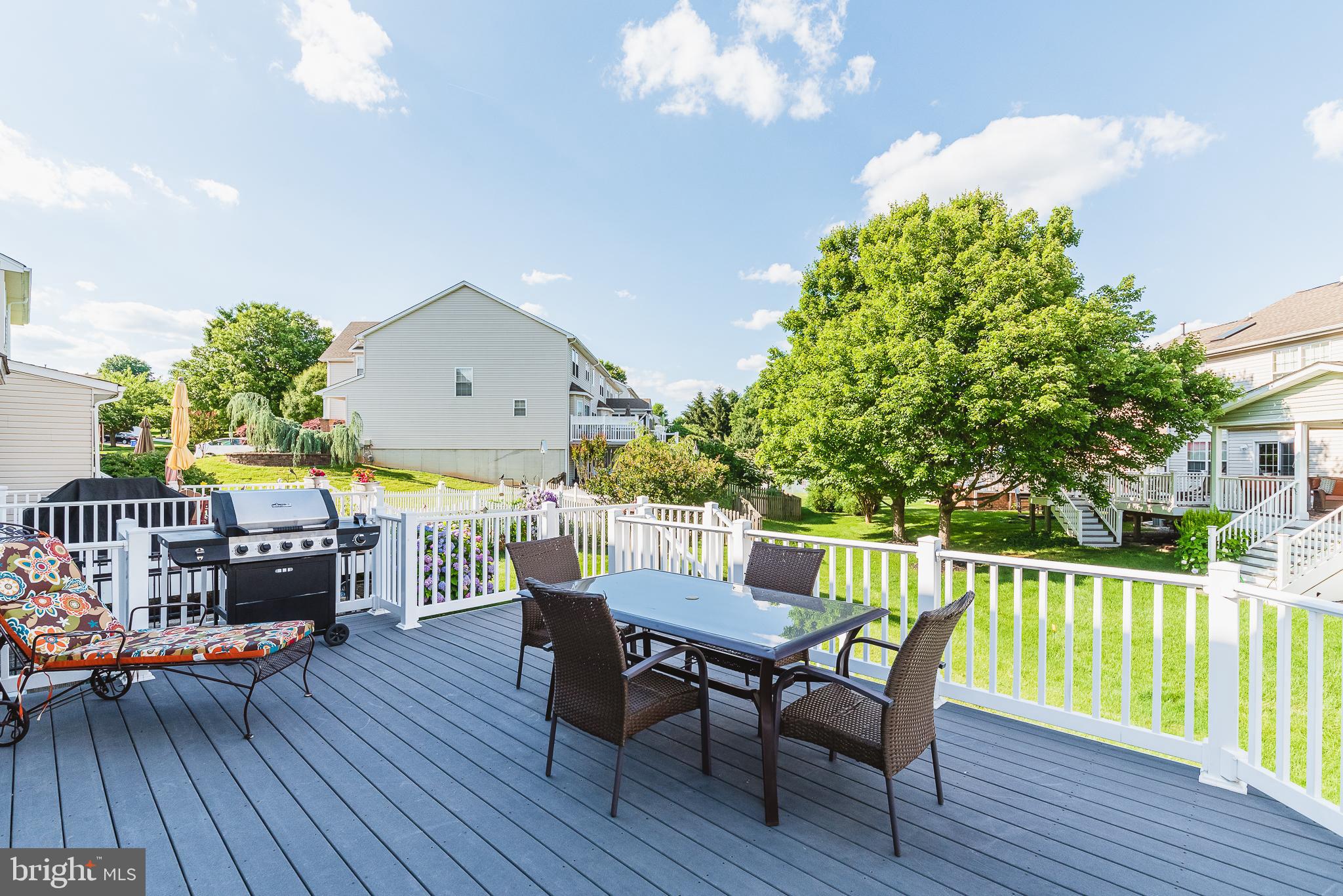 DEER SPRING - Residential