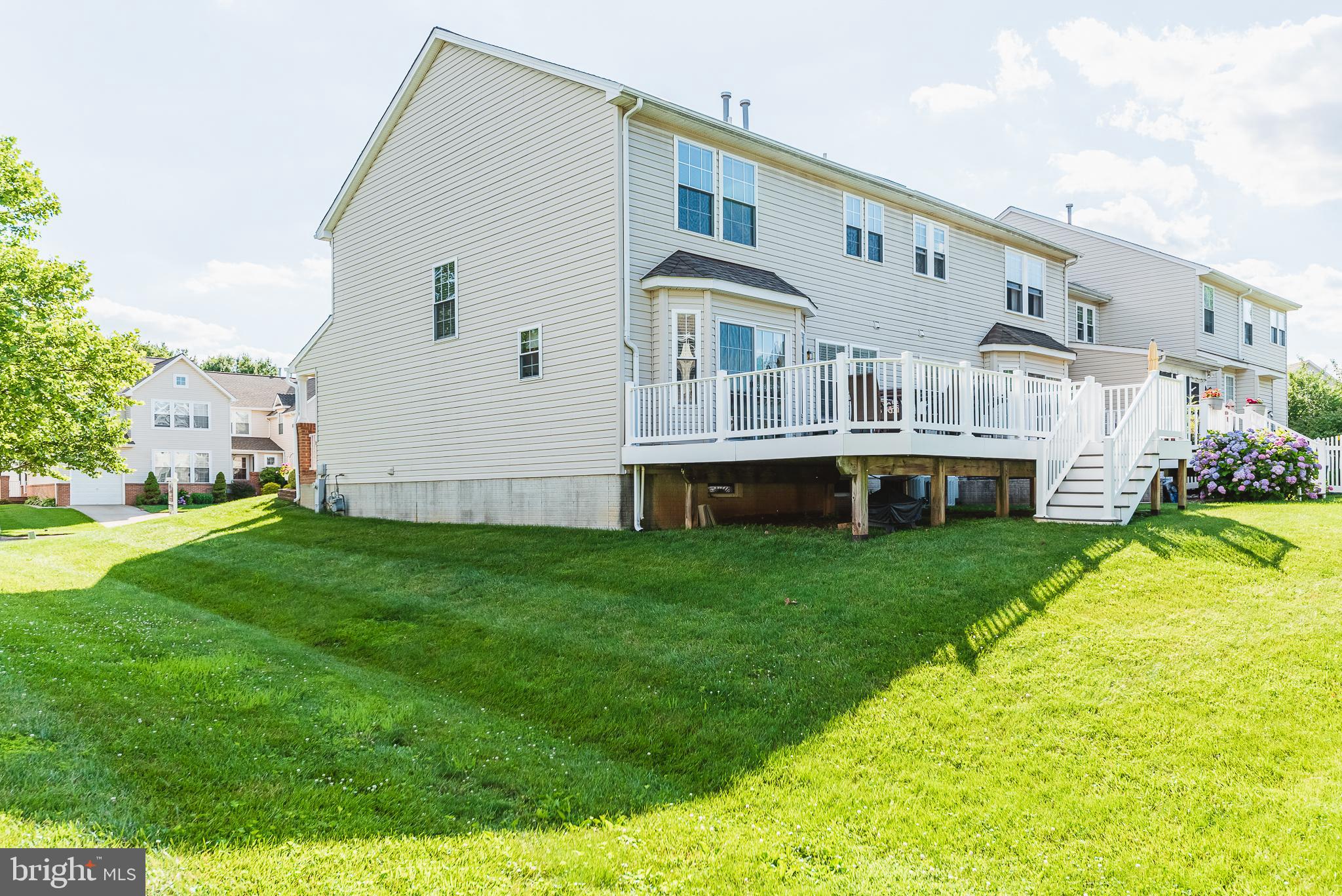 DEER SPRING - Residential