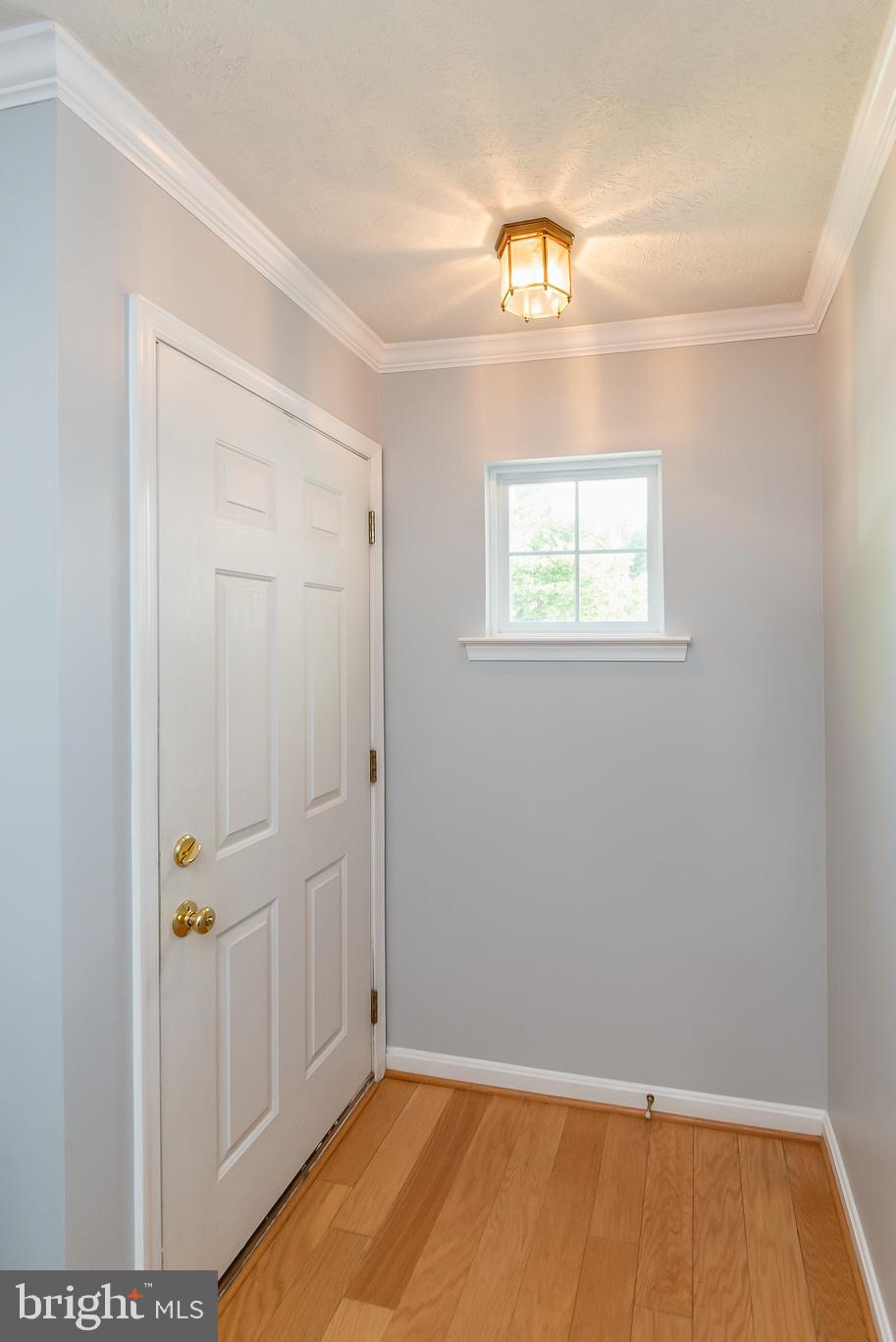 DEER SPRING - Residential