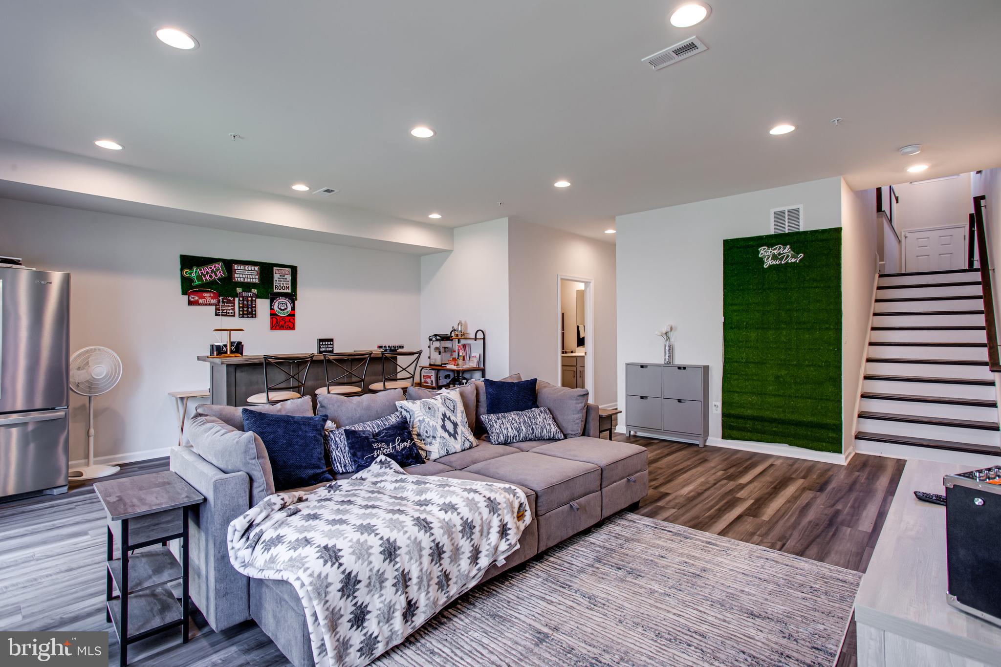 WESTRIDGE AT WESTPHALIA - Residential