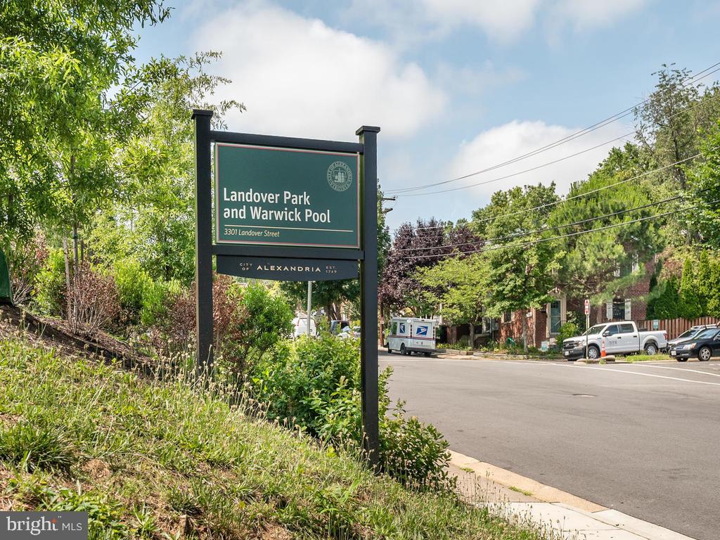 WARWICK VILLAGE - Residential