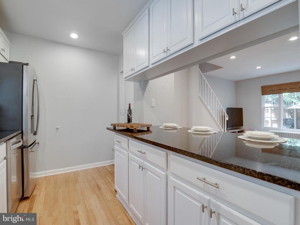 WARWICK VILLAGE - Residential