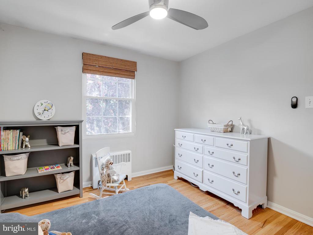 WARWICK VILLAGE - Residential