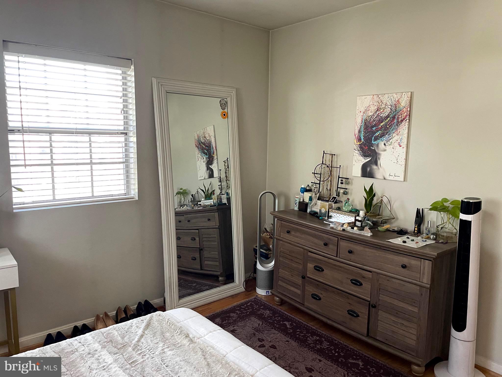 COLONIAL VILLAGE - Residential Lease