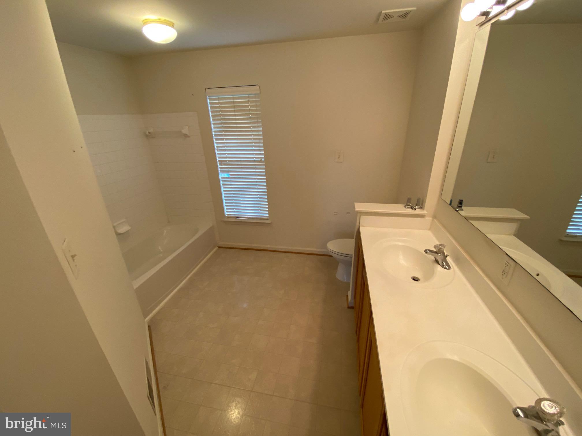 MADDEX FARM - Residential