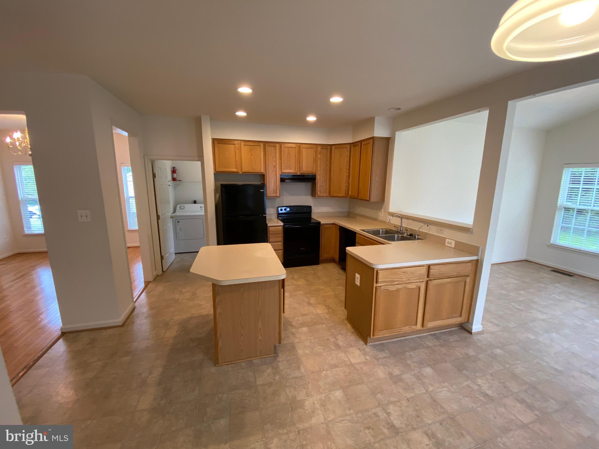 MADDEX FARM - Residential