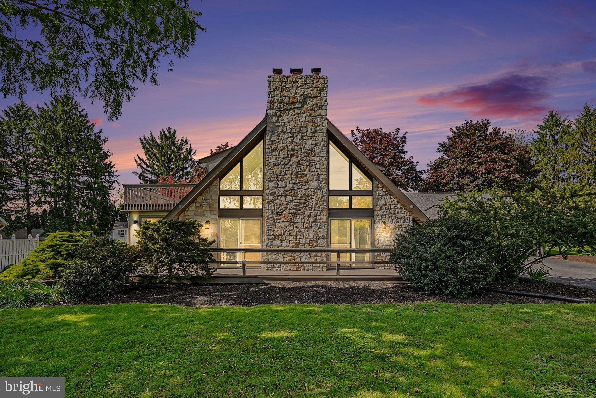 811 WELLINGTON DRIVE