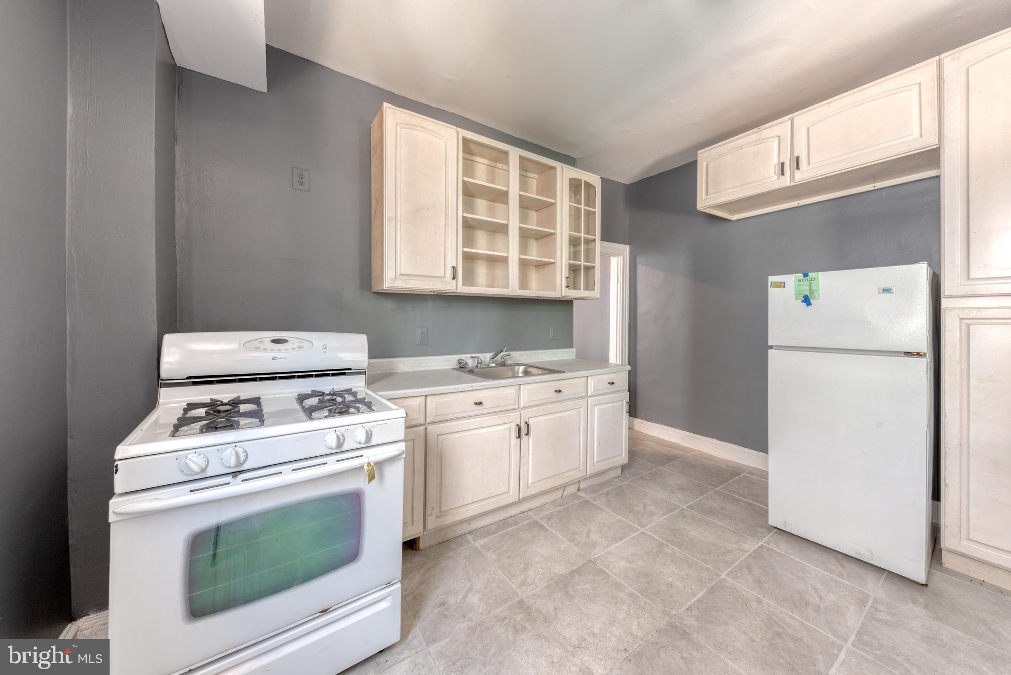 EDMONDSON - Residential Lease