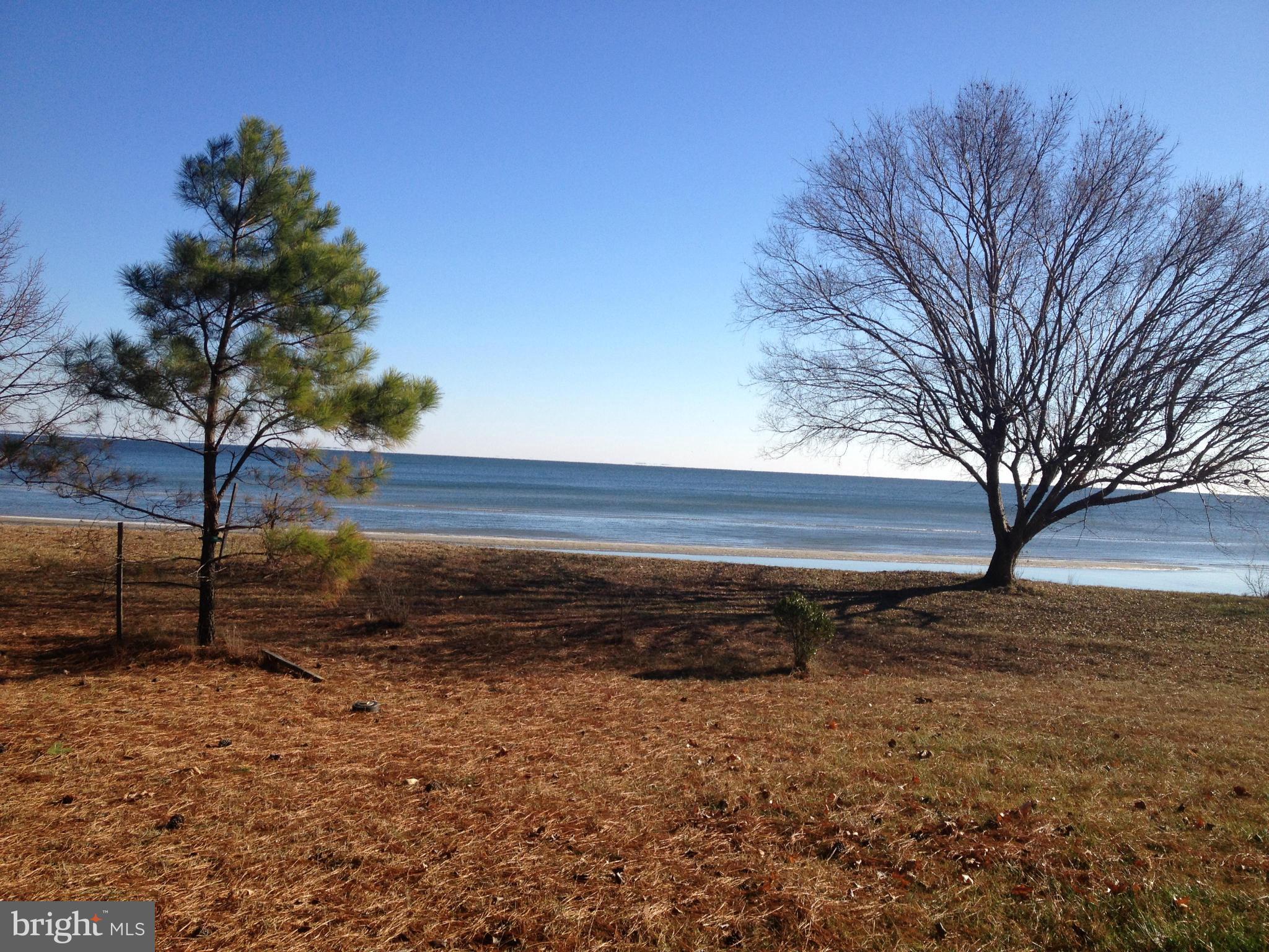 VILLAS ON WATERS EDGE - Residential Lease