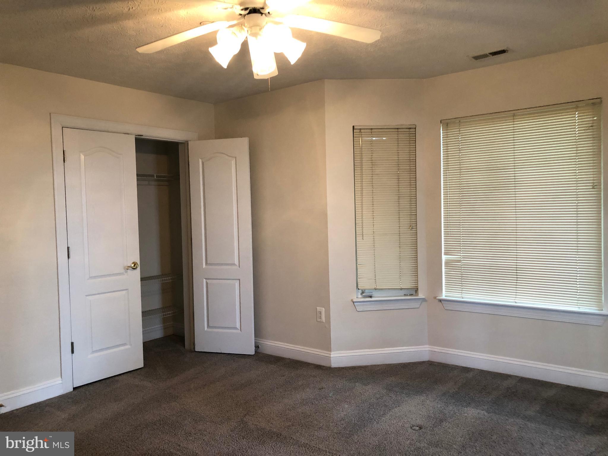 VILLAS ON WATERS EDGE - Residential Lease