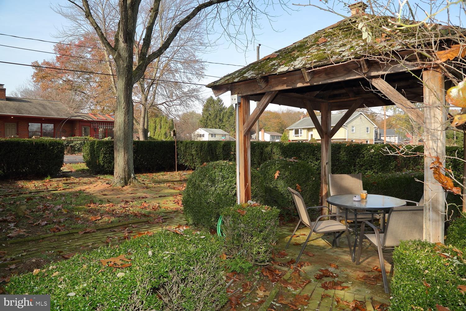 NORTHBROOK HILLS - Residential