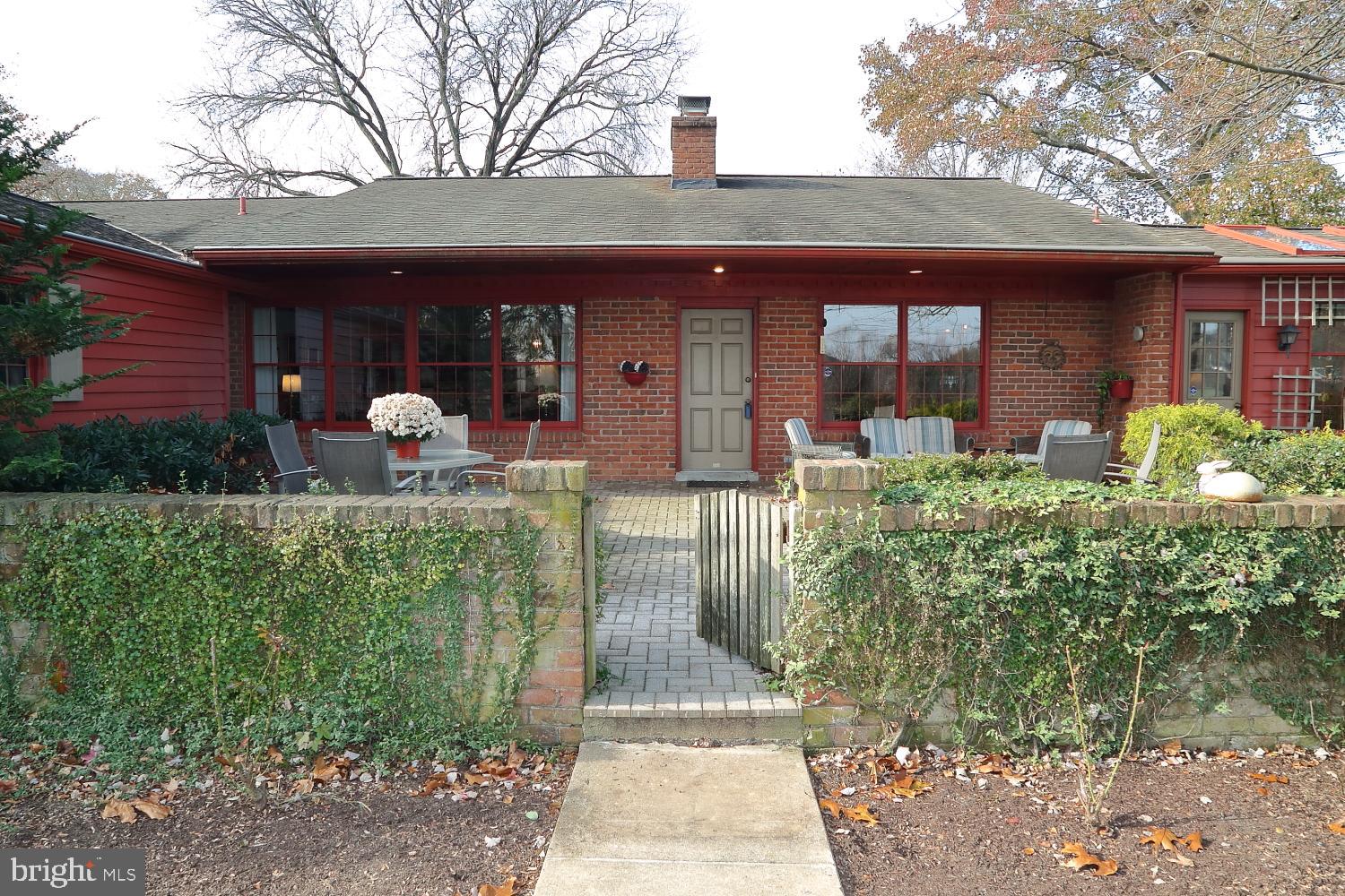 NORTHBROOK HILLS - Residential