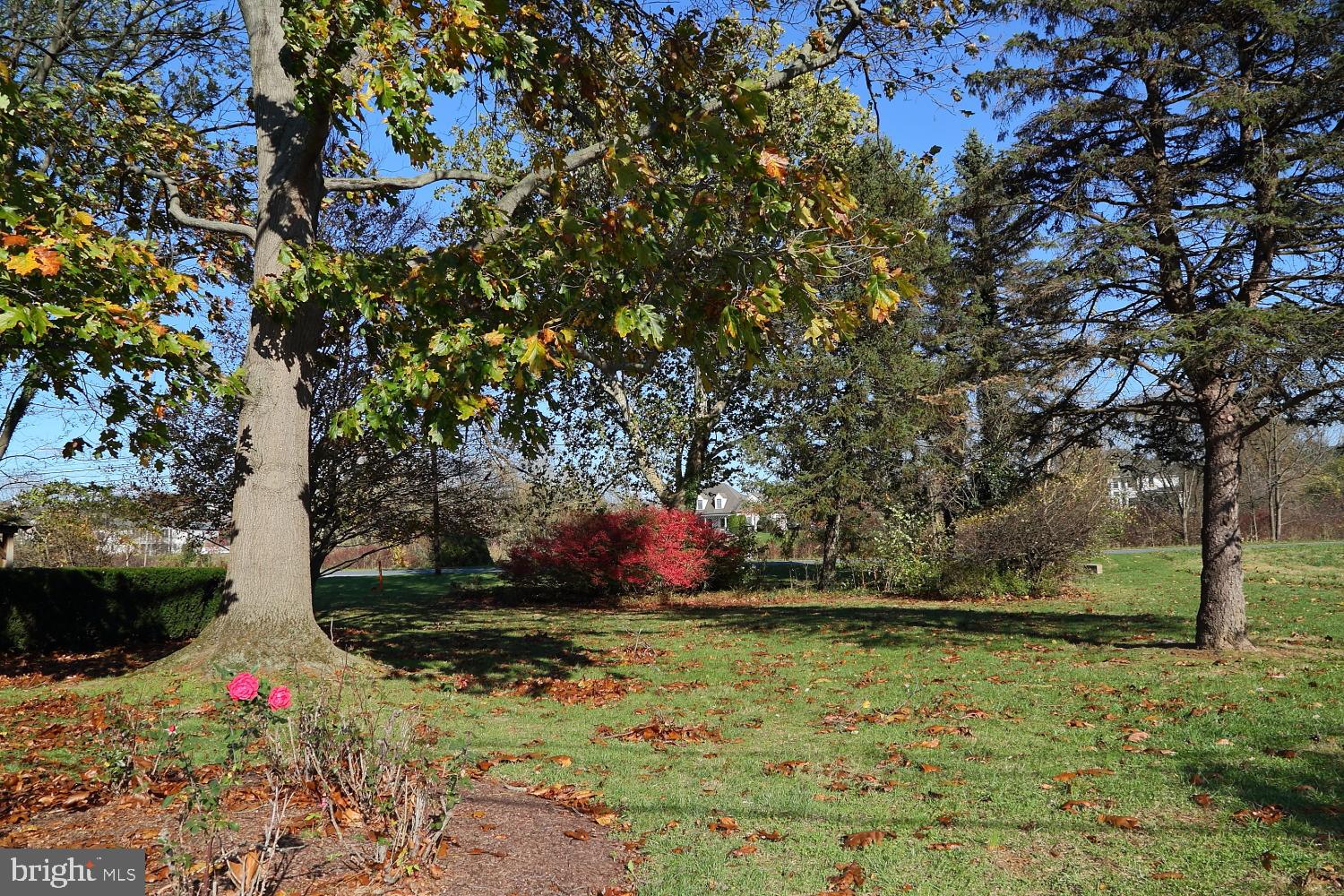 NORTHBROOK HILLS - Residential