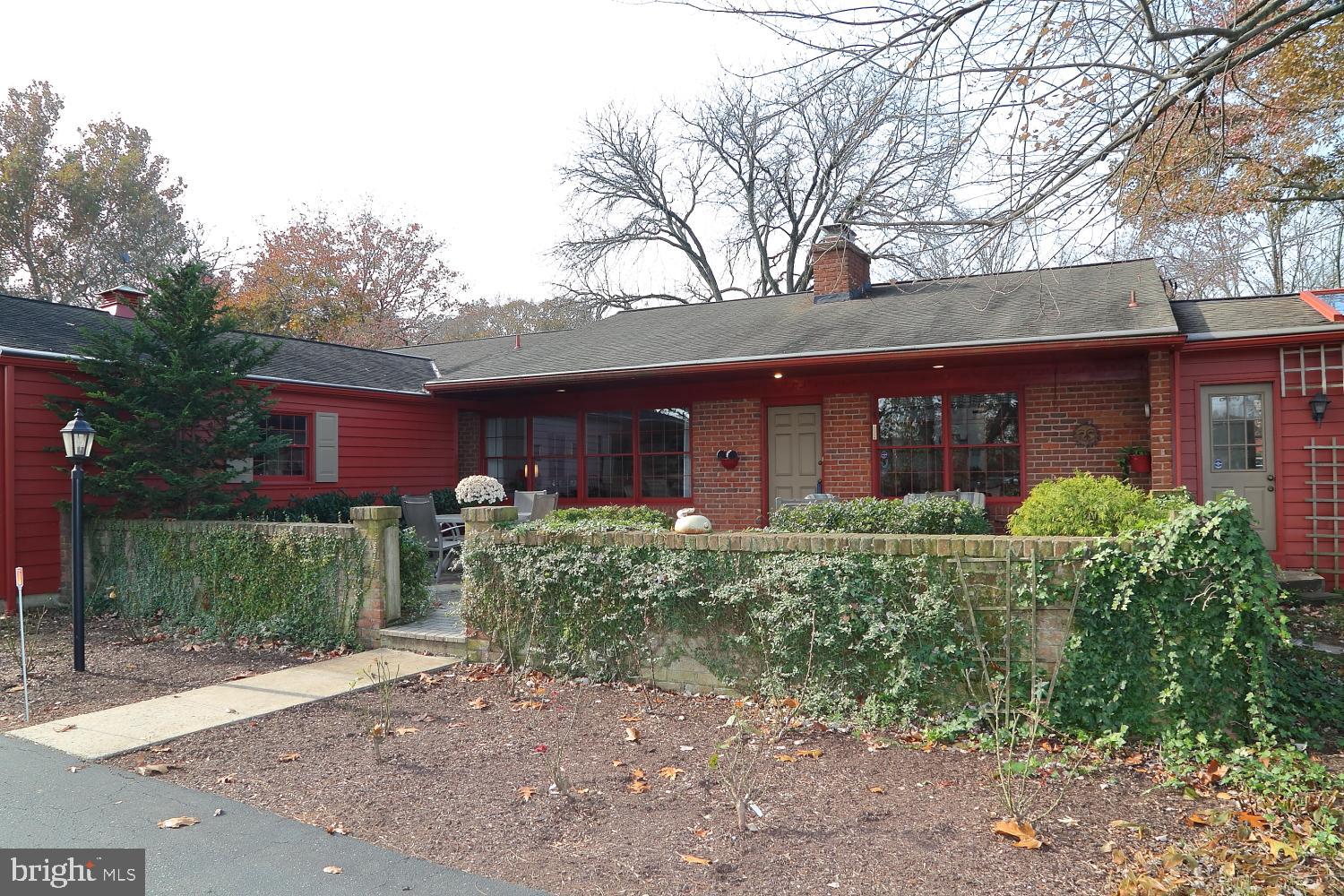 NORTHBROOK HILLS - Residential