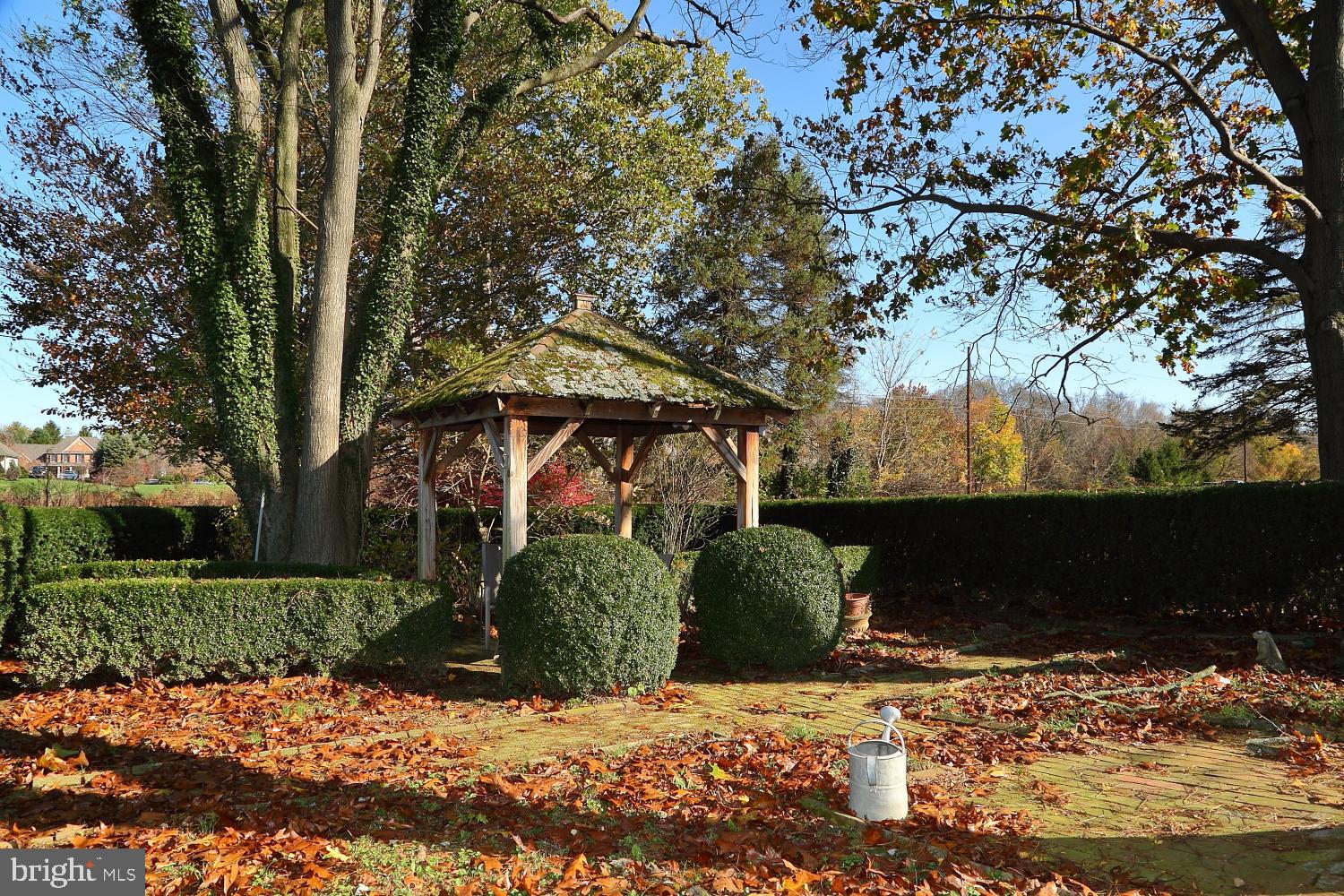 NORTHBROOK HILLS - Residential