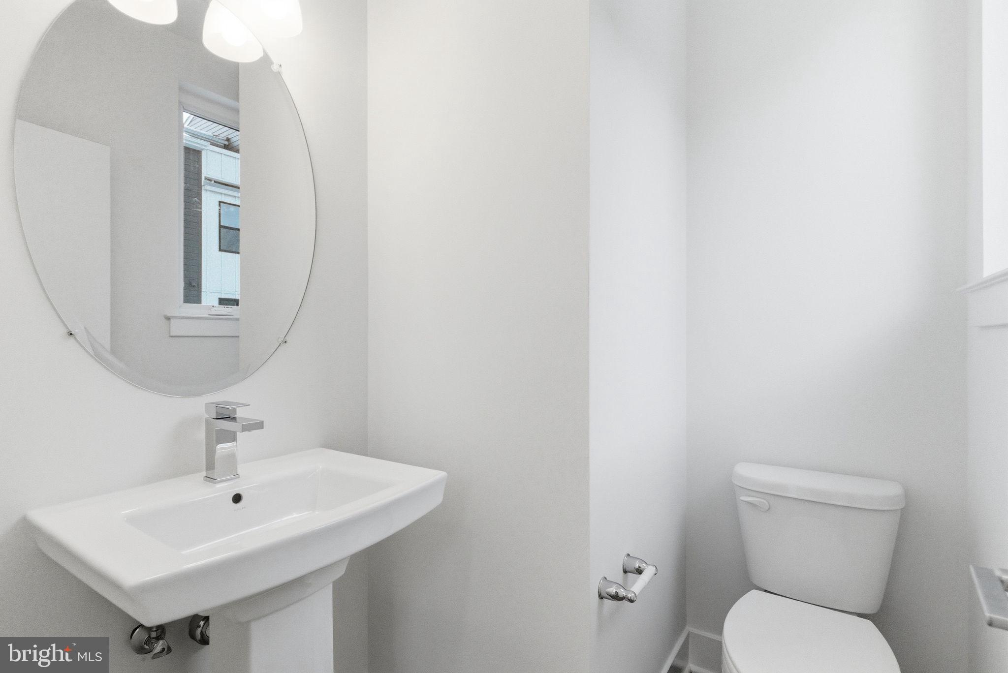 RIVER PLACE - Residential