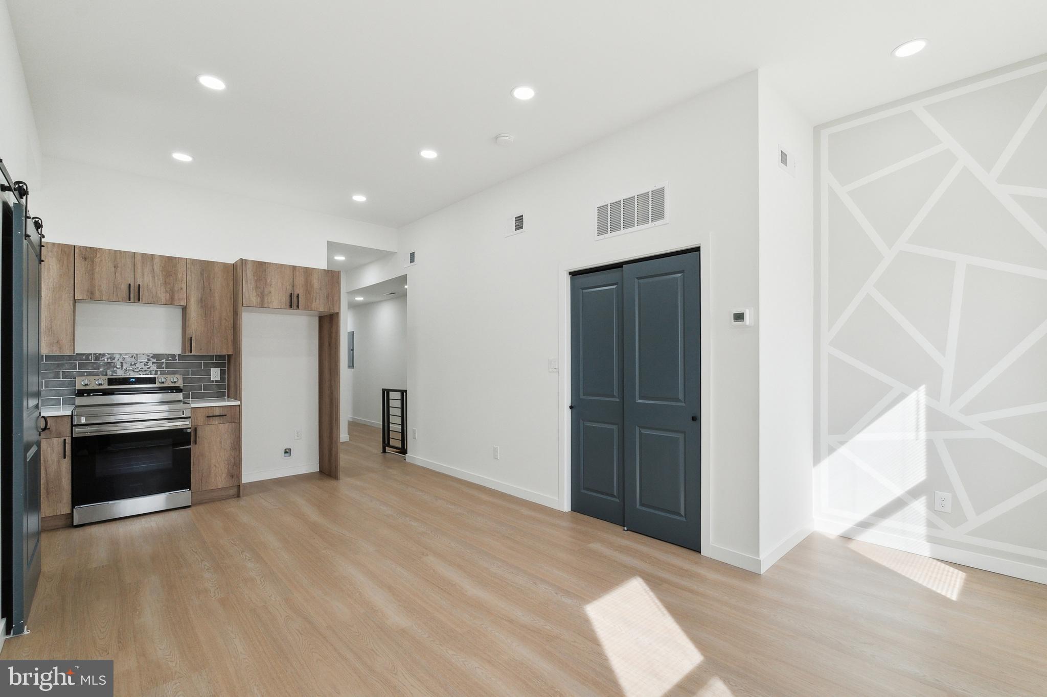 TEMPLE UNIVERSITY - Residential Income