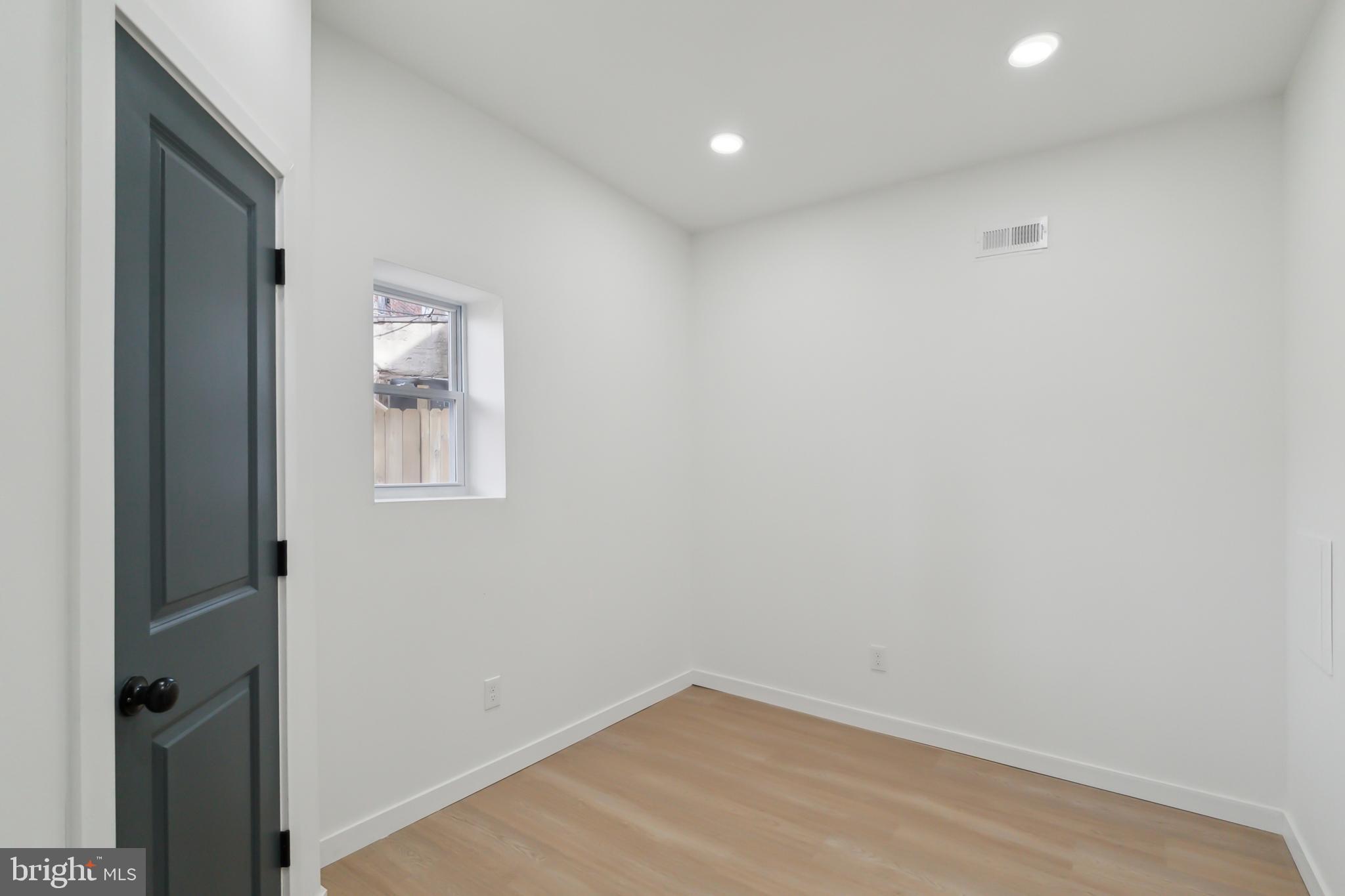 TEMPLE UNIVERSITY - Residential Income