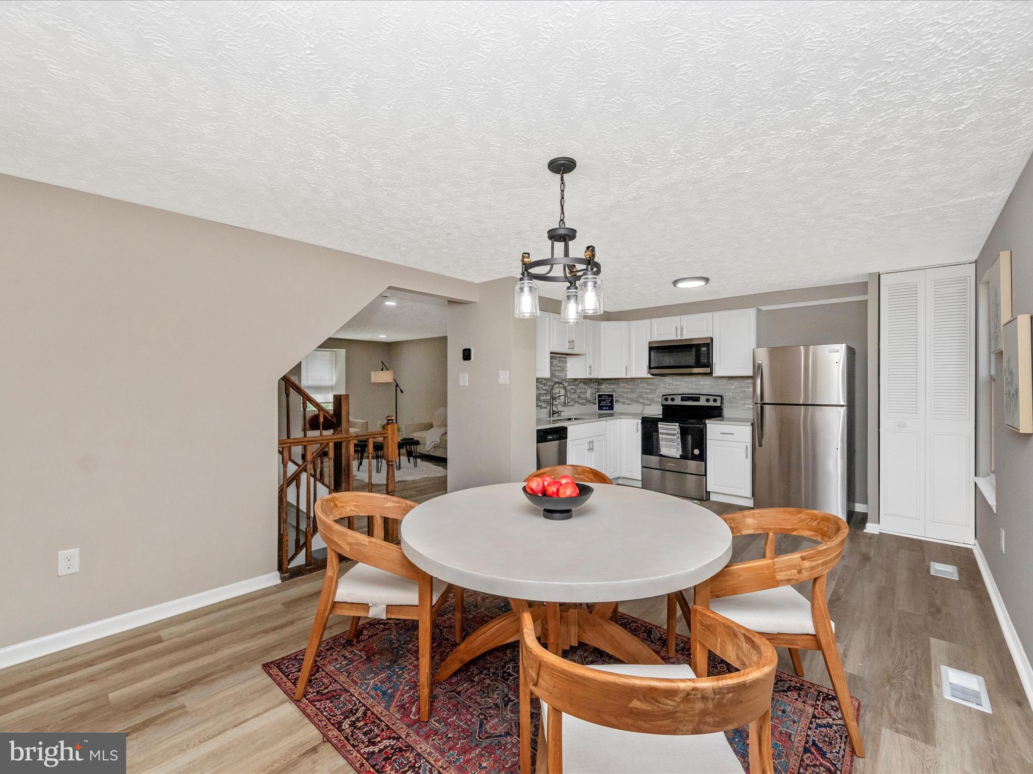 GREEN HOLLY WOODS - Residential