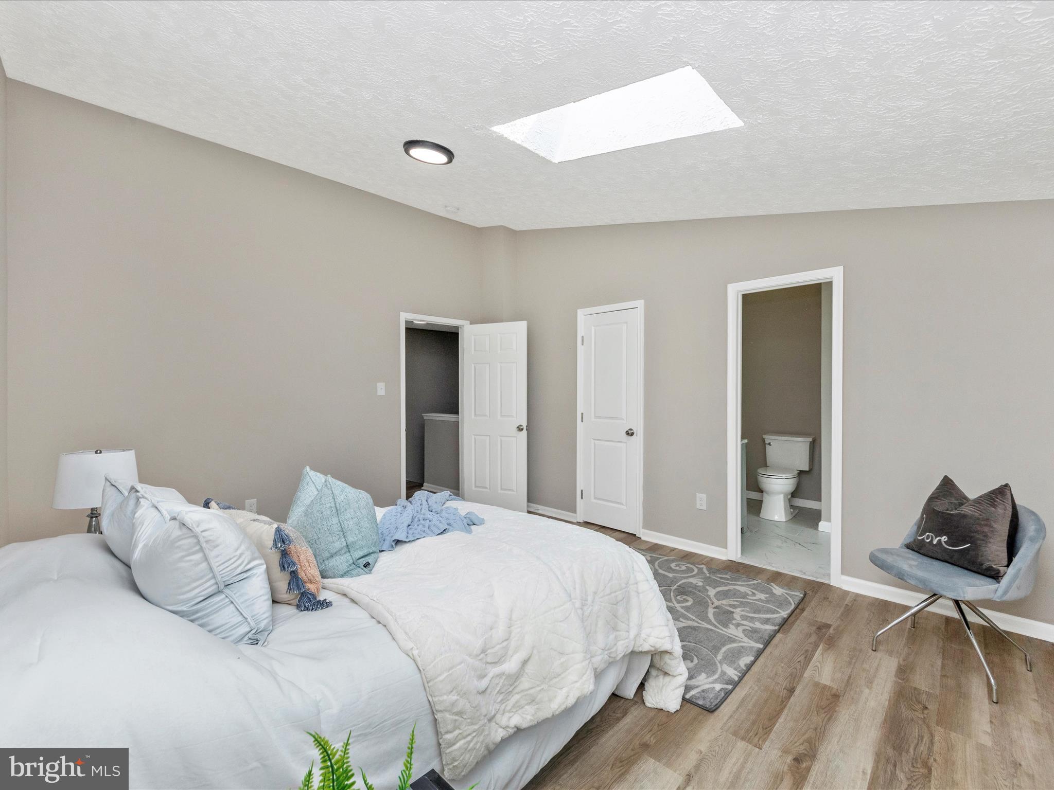 GREEN HOLLY WOODS - Residential