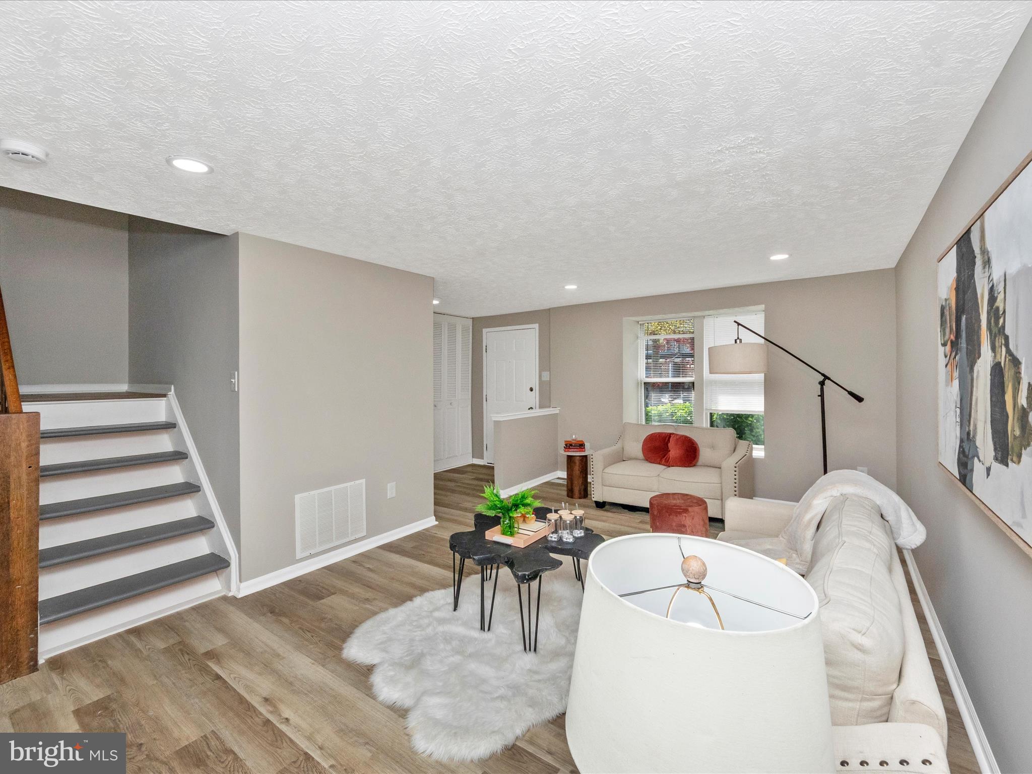 GREEN HOLLY WOODS - Residential