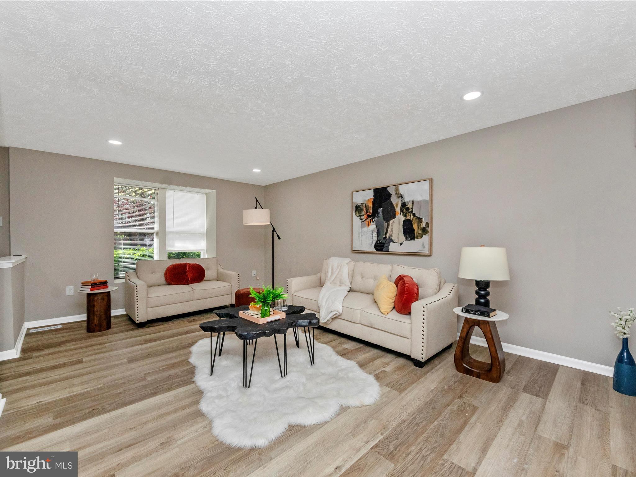 GREEN HOLLY WOODS - Residential