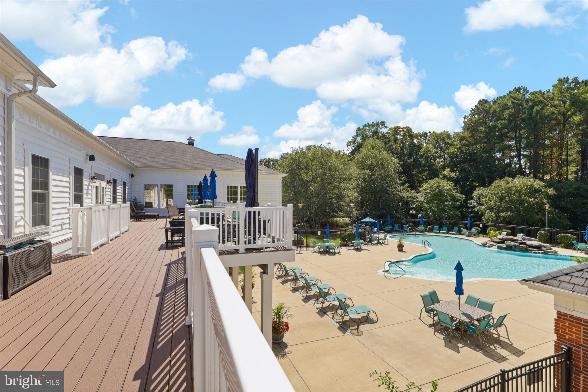 VIRGINIA HERITAGE AT LEE'S PARK - Residential