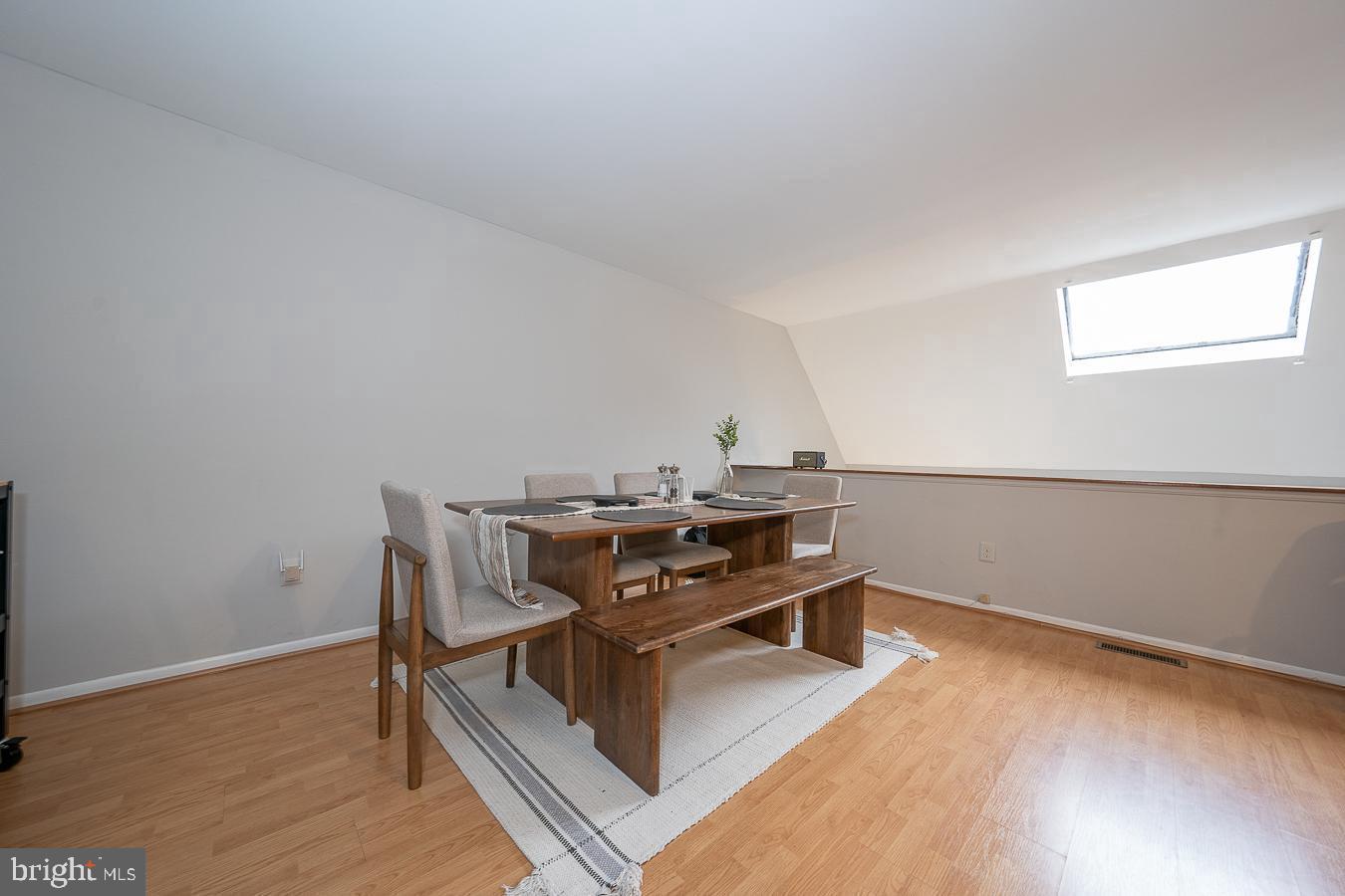 765 N RINGGOLD STREET B