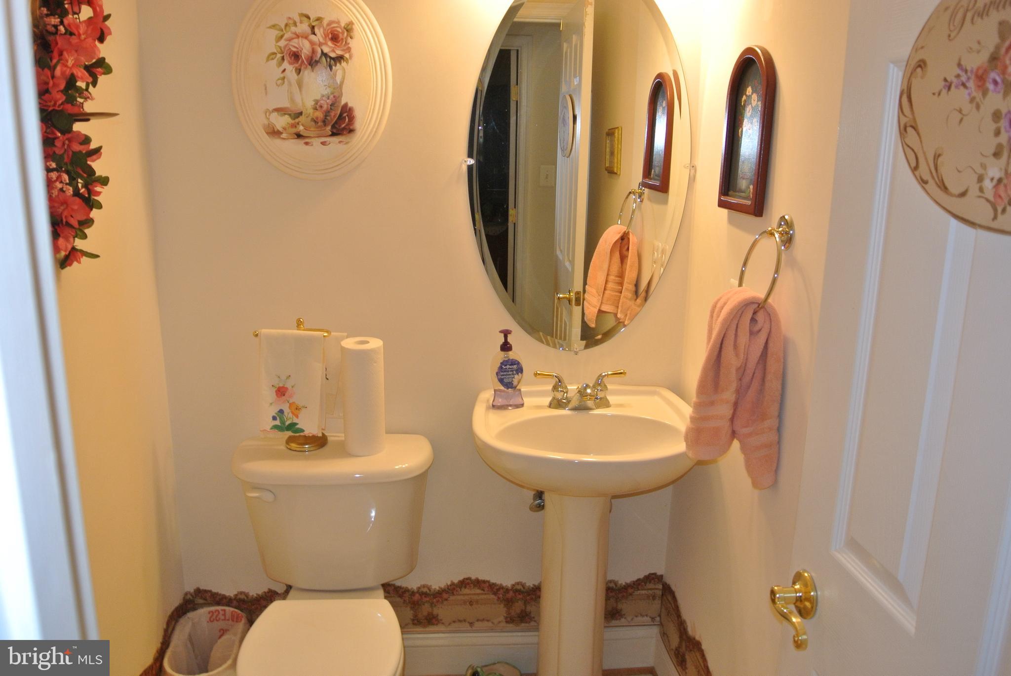 WASHINGTON SQUARE - Residential