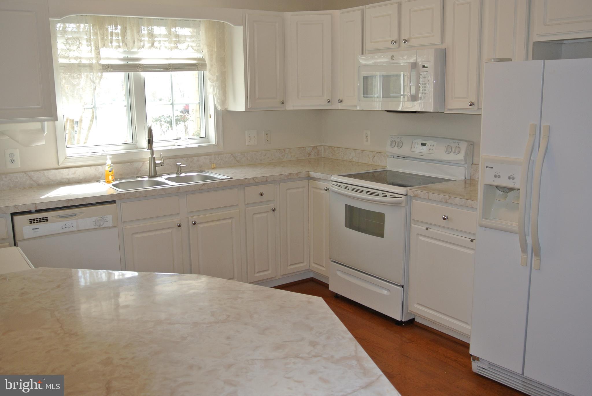 WASHINGTON SQUARE - Residential