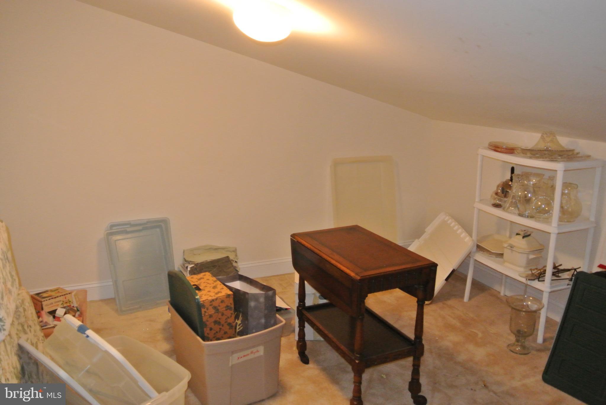 WASHINGTON SQUARE - Residential